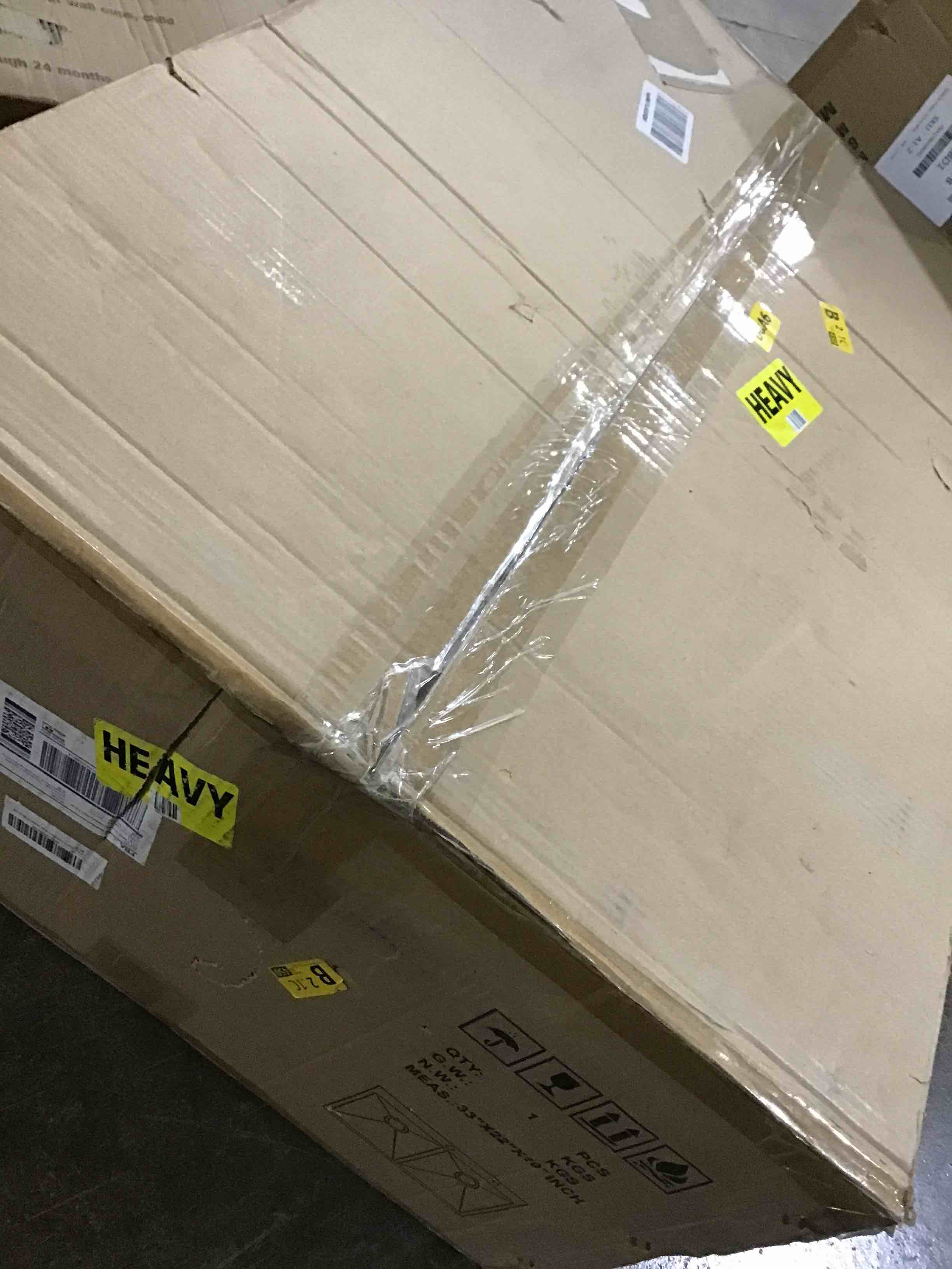 https://s3.amazonaws.com/lotting-images-prod/bidfta/RED5533009_1704912786588.jpeg
