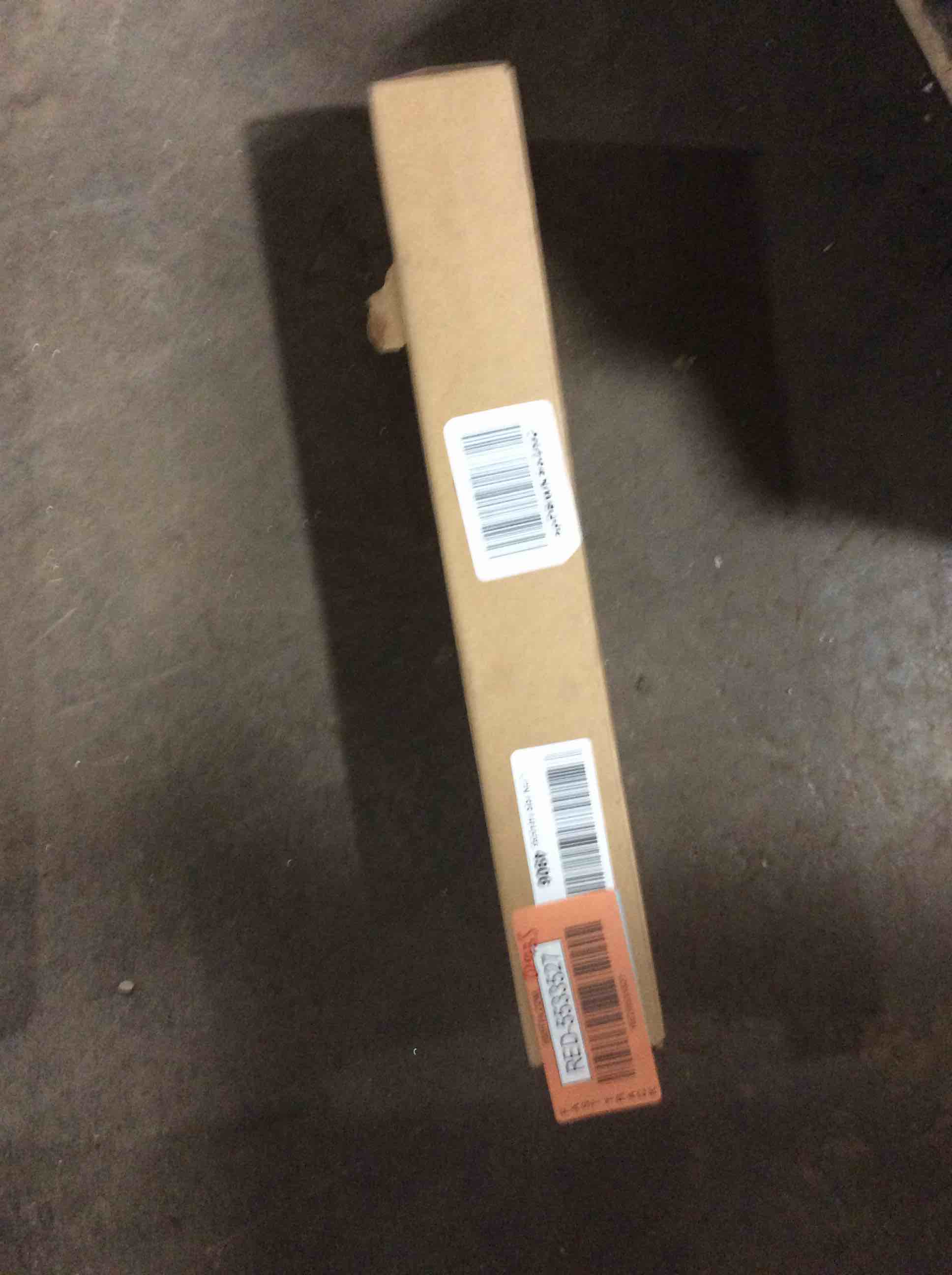 https://s3.amazonaws.com/lotting-images-prod/bidfta/RED5533527_1705508865194.jpeg