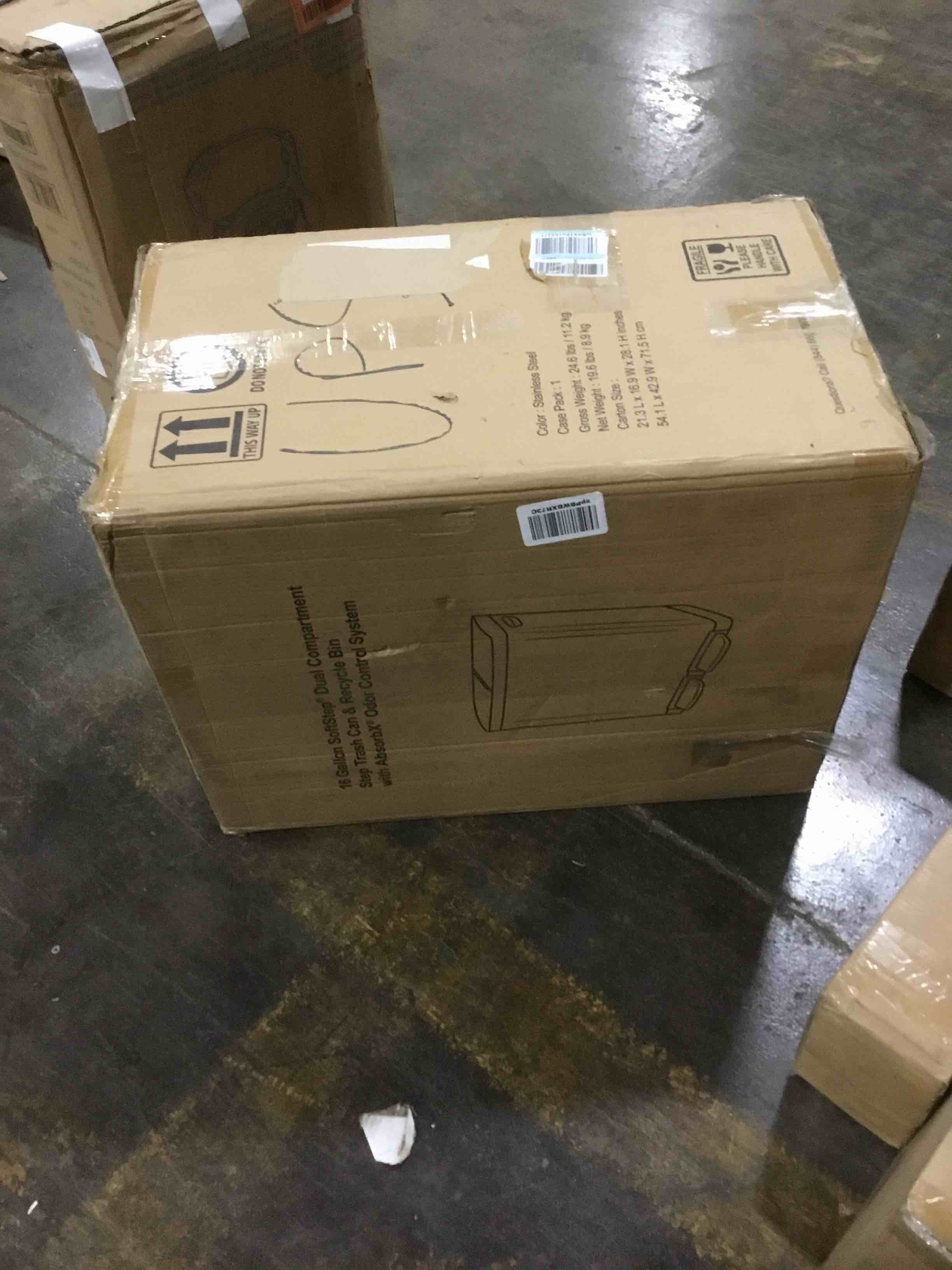 https://s3.amazonaws.com/lotting-images-prod/bidfta/RED5534232_1704387453505.jpeg