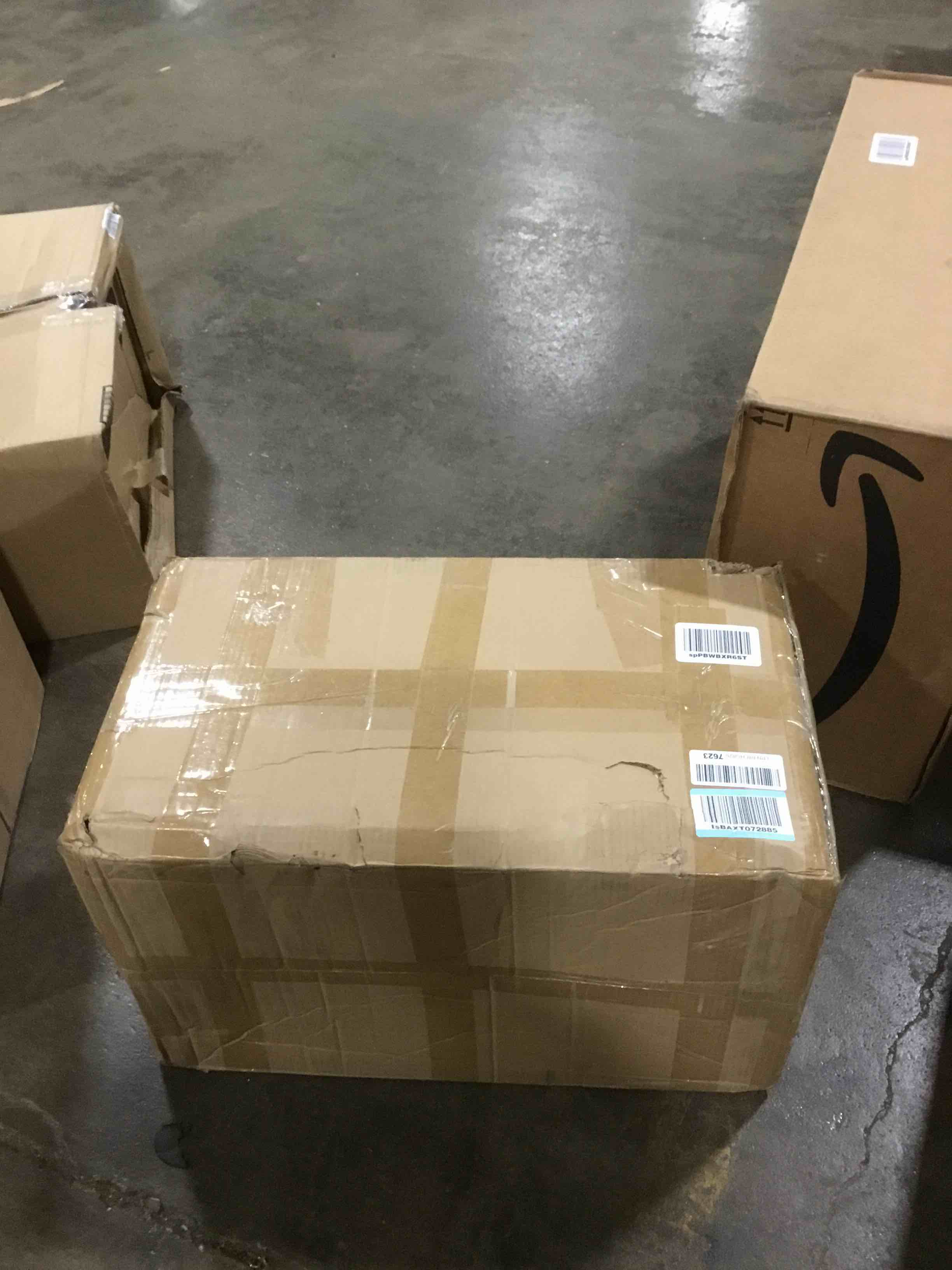 https://s3.amazonaws.com/lotting-images-prod/bidfta/RED5534243_1704379710466.jpeg