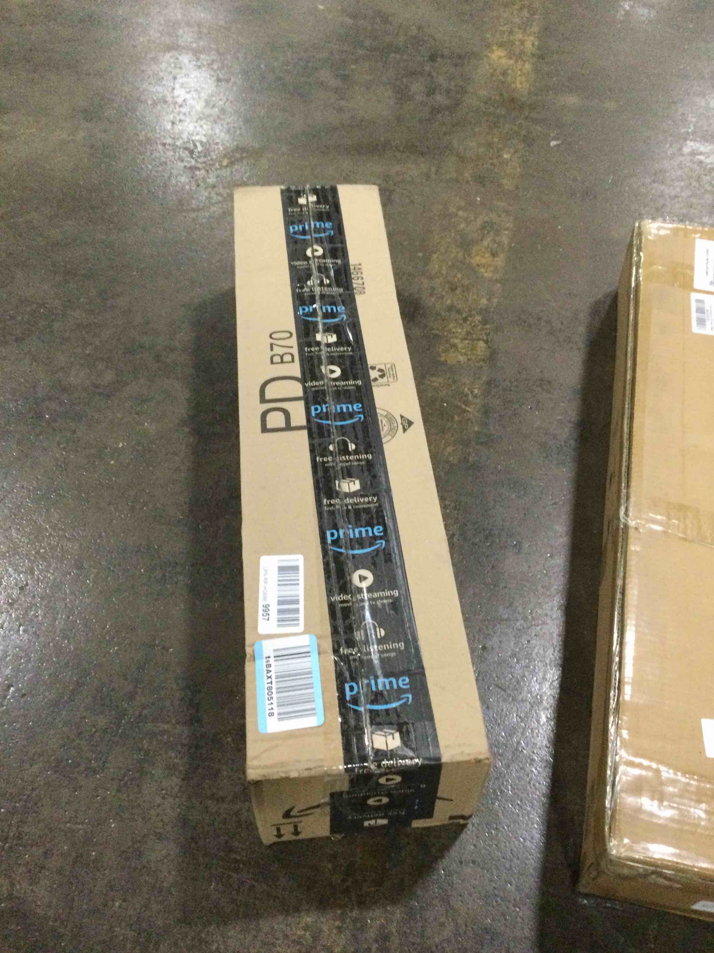 https://s3.amazonaws.com/lotting-images-prod/bidfta/RED5535187_1704997307036.jpeg