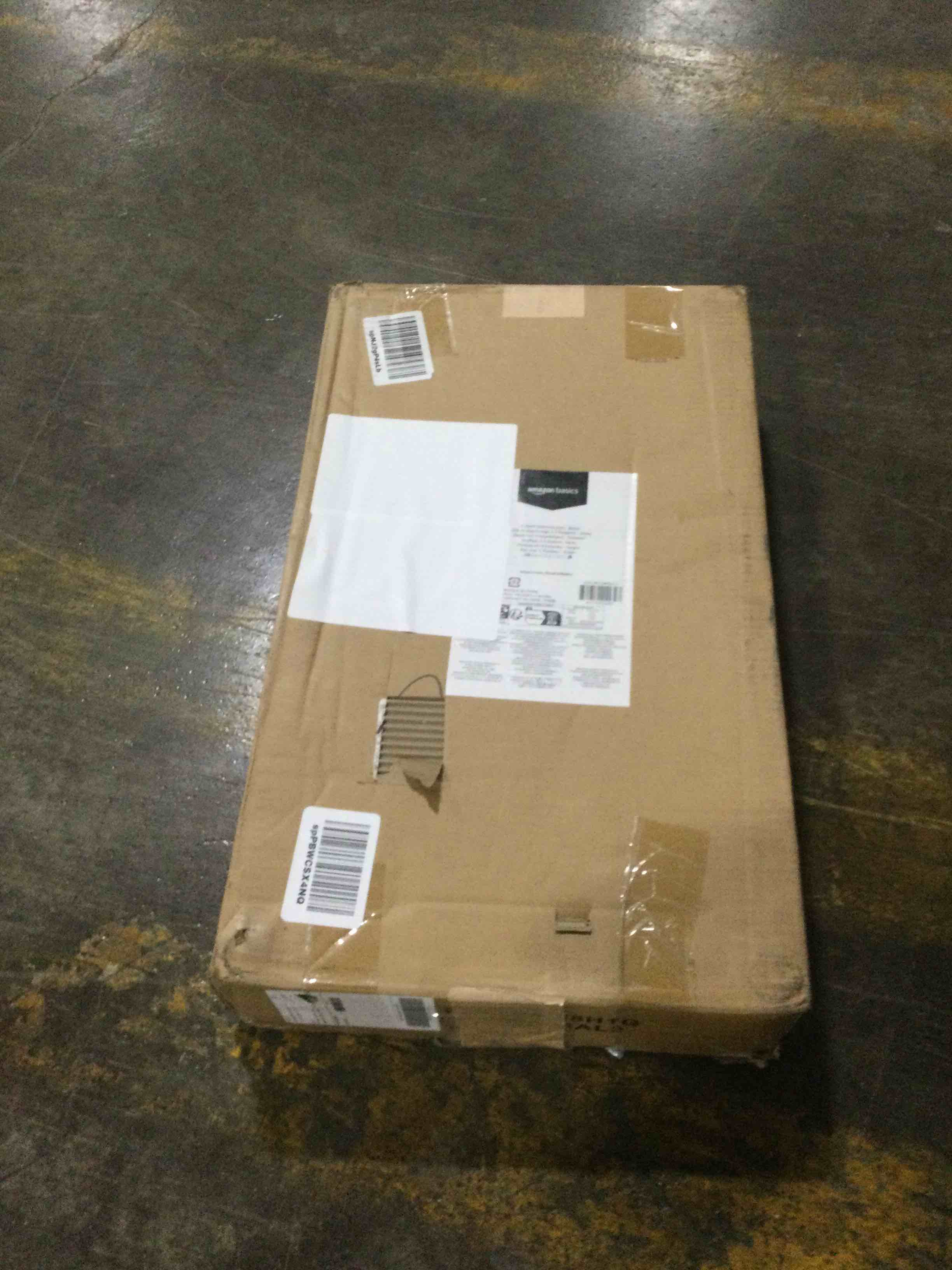 https://s3.amazonaws.com/lotting-images-prod/bidfta/RED5535212_1704998626494.jpeg