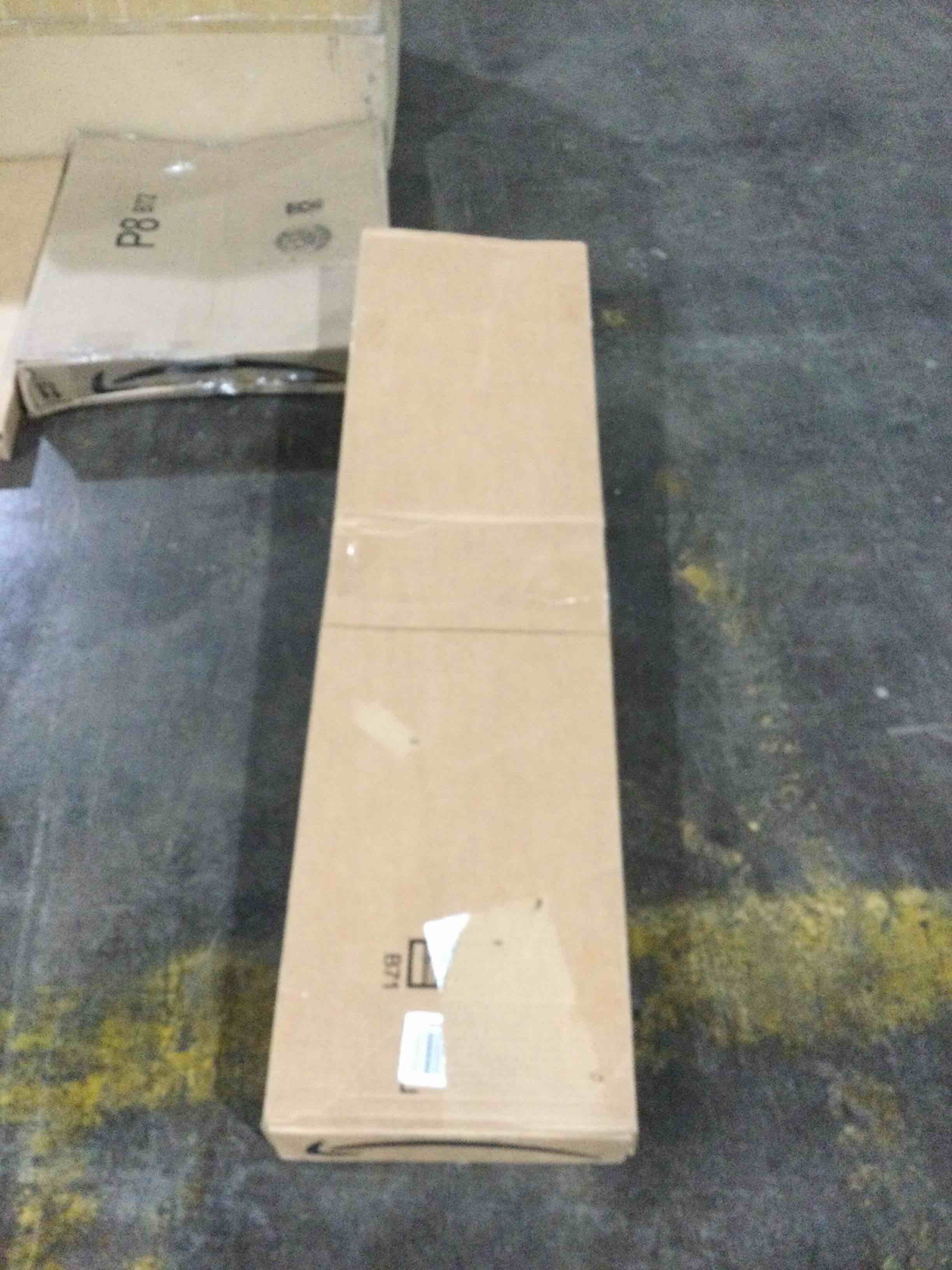 https://s3.amazonaws.com/lotting-images-prod/bidfta/RED5535224_1704999254499.jpeg