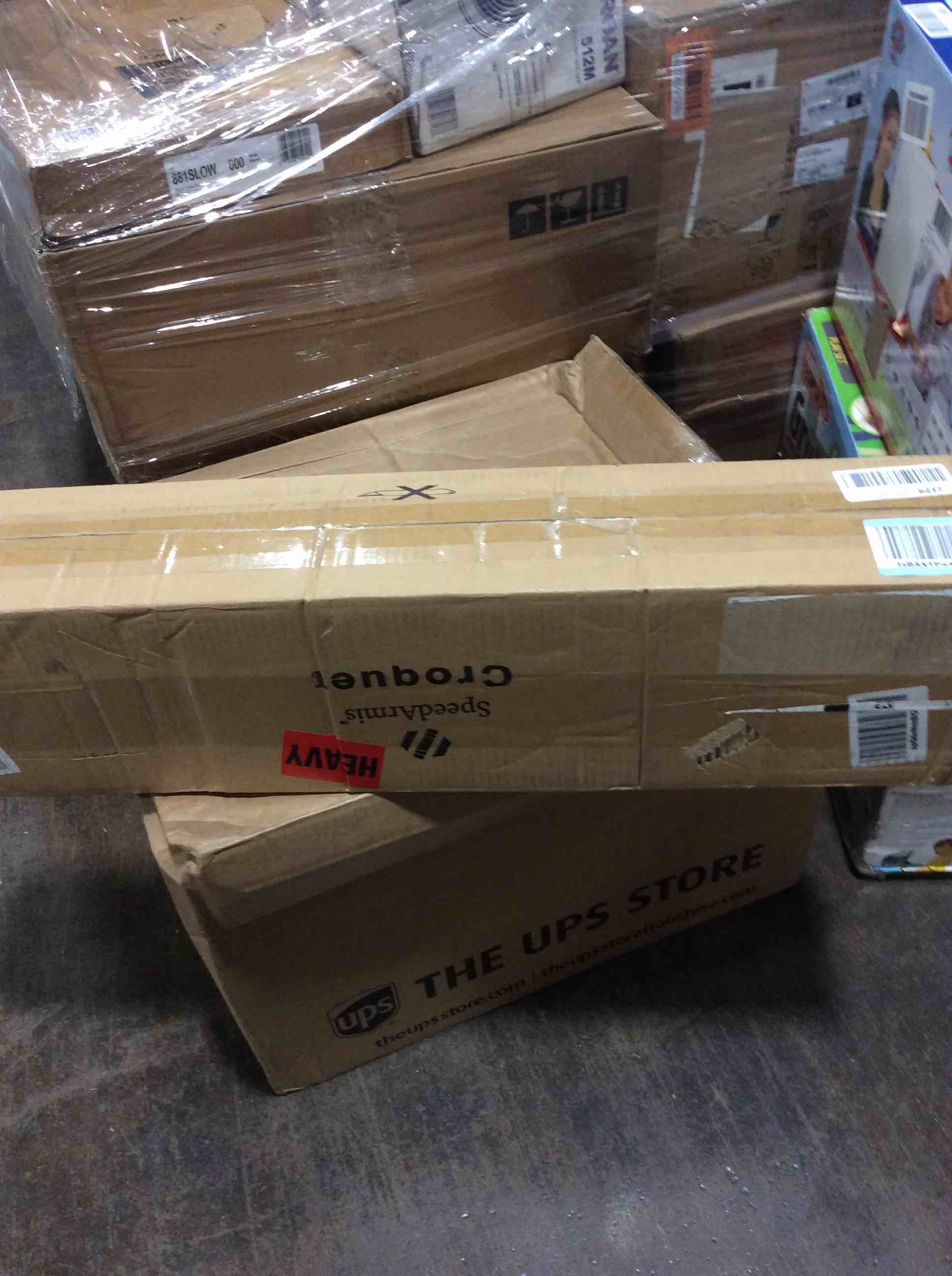 https://s3.amazonaws.com/lotting-images-prod/bidfta/RED5535283_1705068505845.jpeg