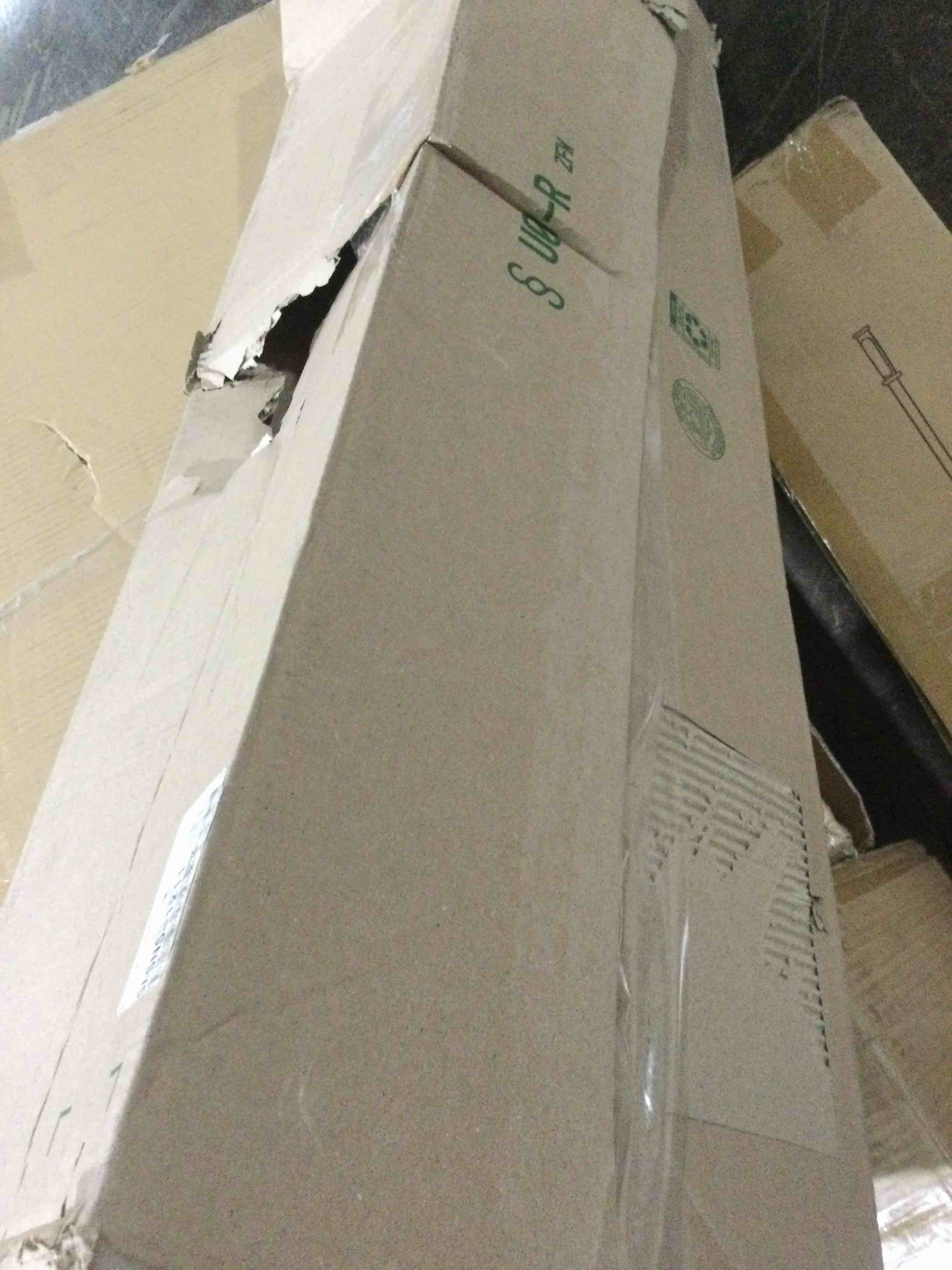 https://s3.amazonaws.com/lotting-images-prod/bidfta/RED5536078_1706536352127.jpeg