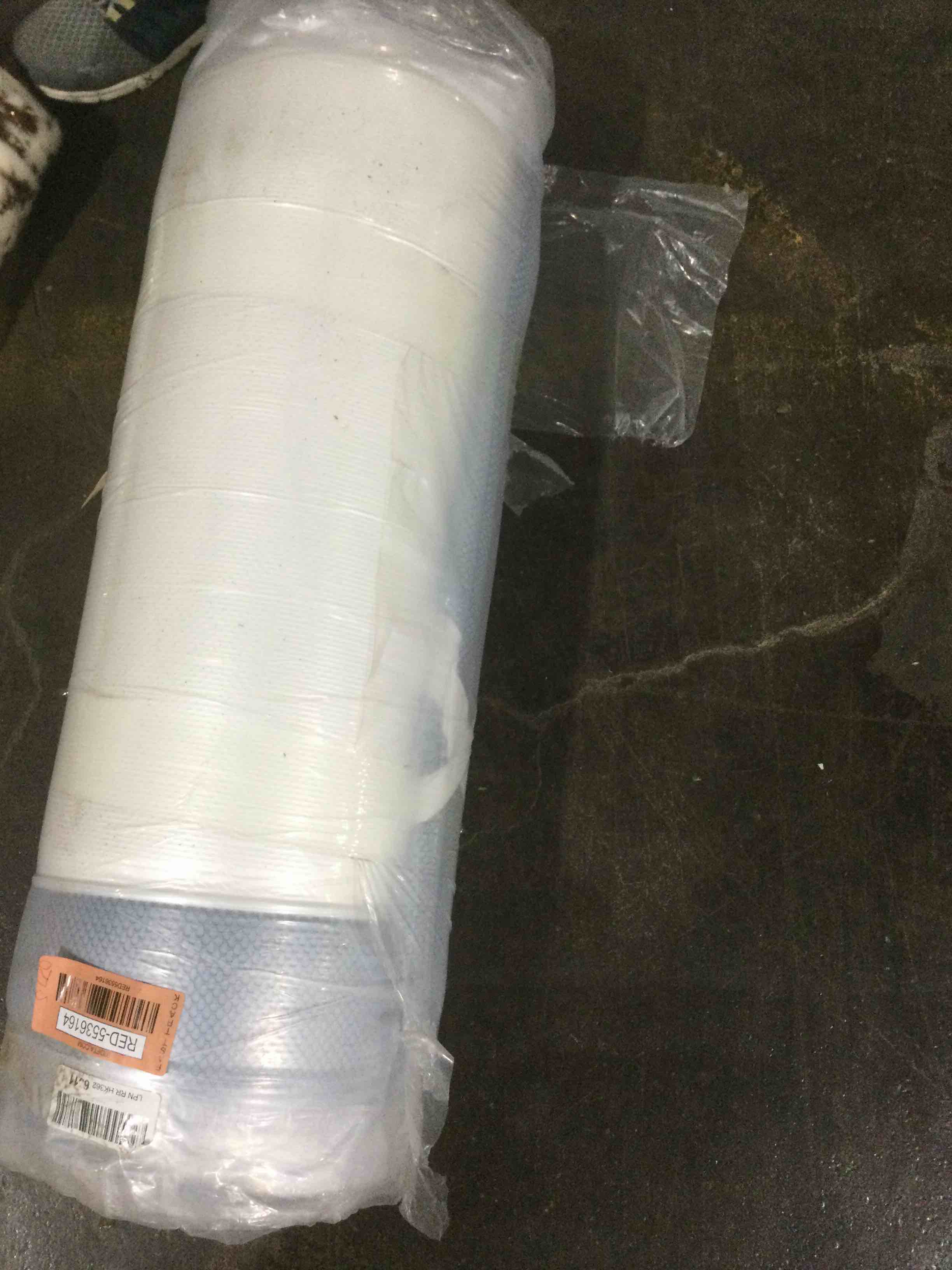 https://s3.amazonaws.com/lotting-images-prod/bidfta/RED5536164_1706544840216.jpeg