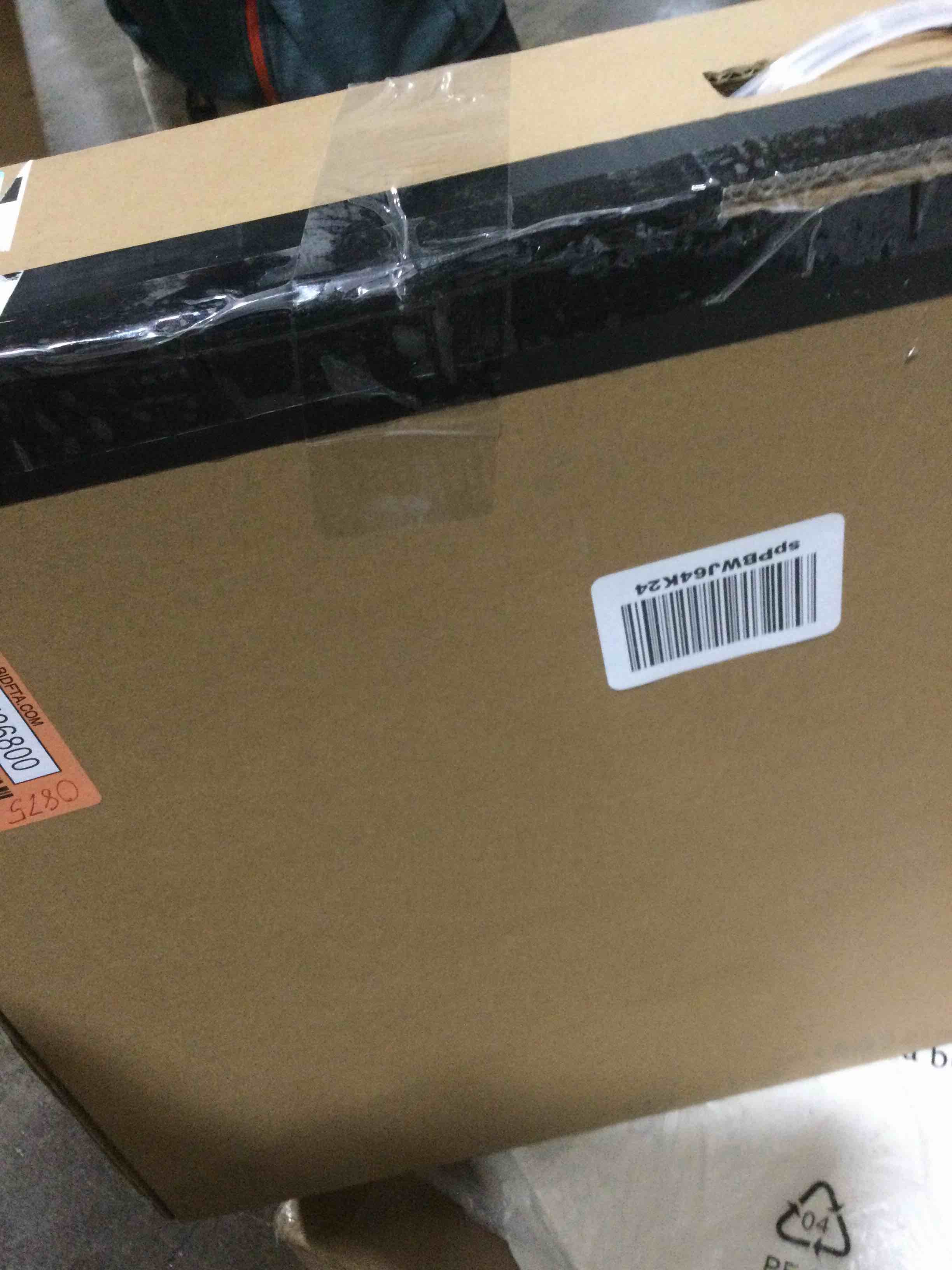 https://s3.amazonaws.com/lotting-images-prod/bidfta/RED5536800_1706798094363.jpeg