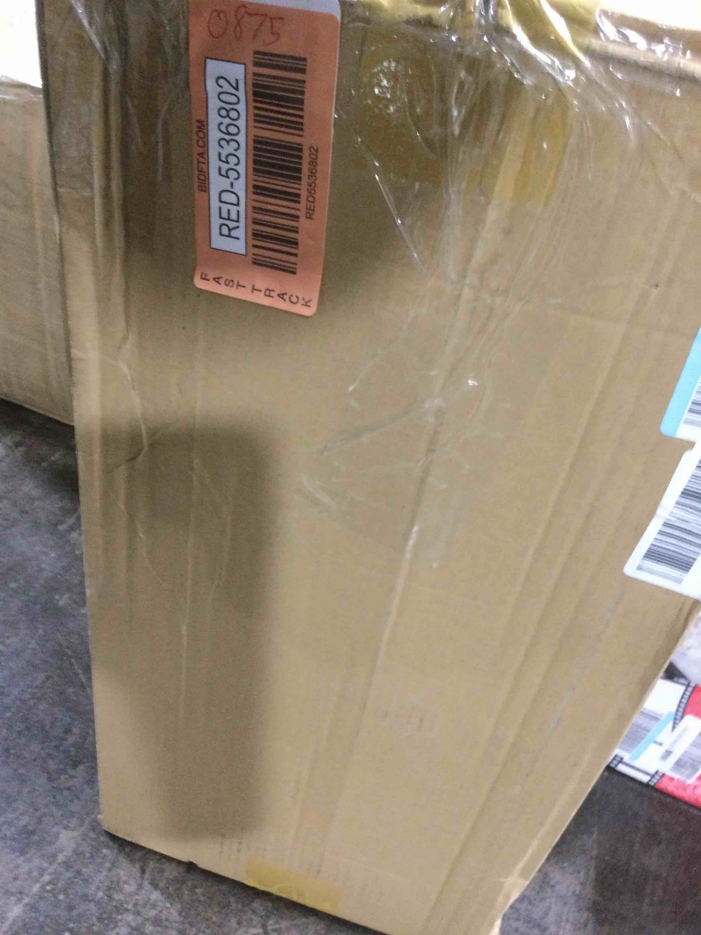 https://s3.amazonaws.com/lotting-images-prod/bidfta/RED5536802_1706798200375.jpeg