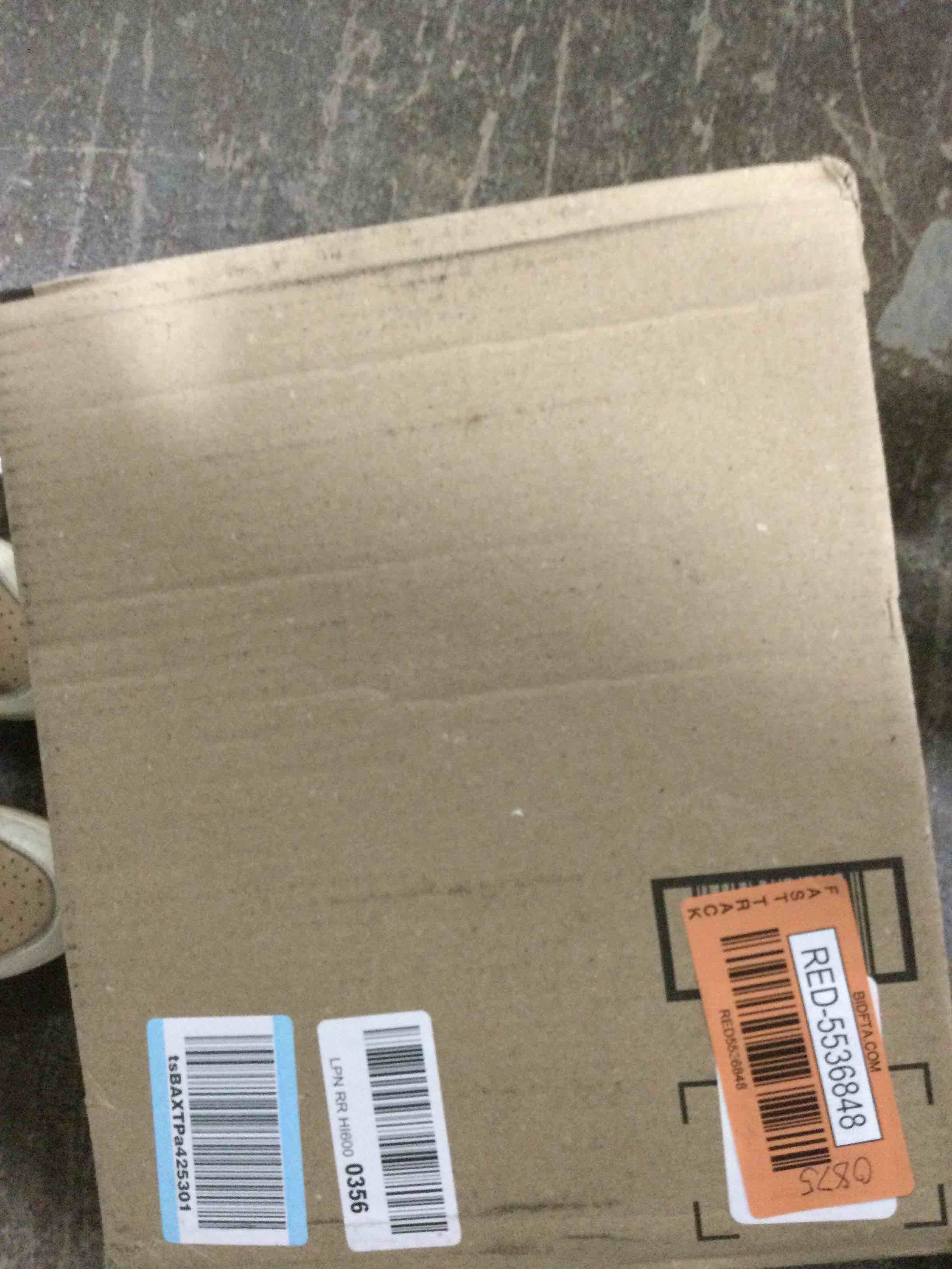 https://s3.amazonaws.com/lotting-images-prod/bidfta/RED5536848_1706800870825.jpeg