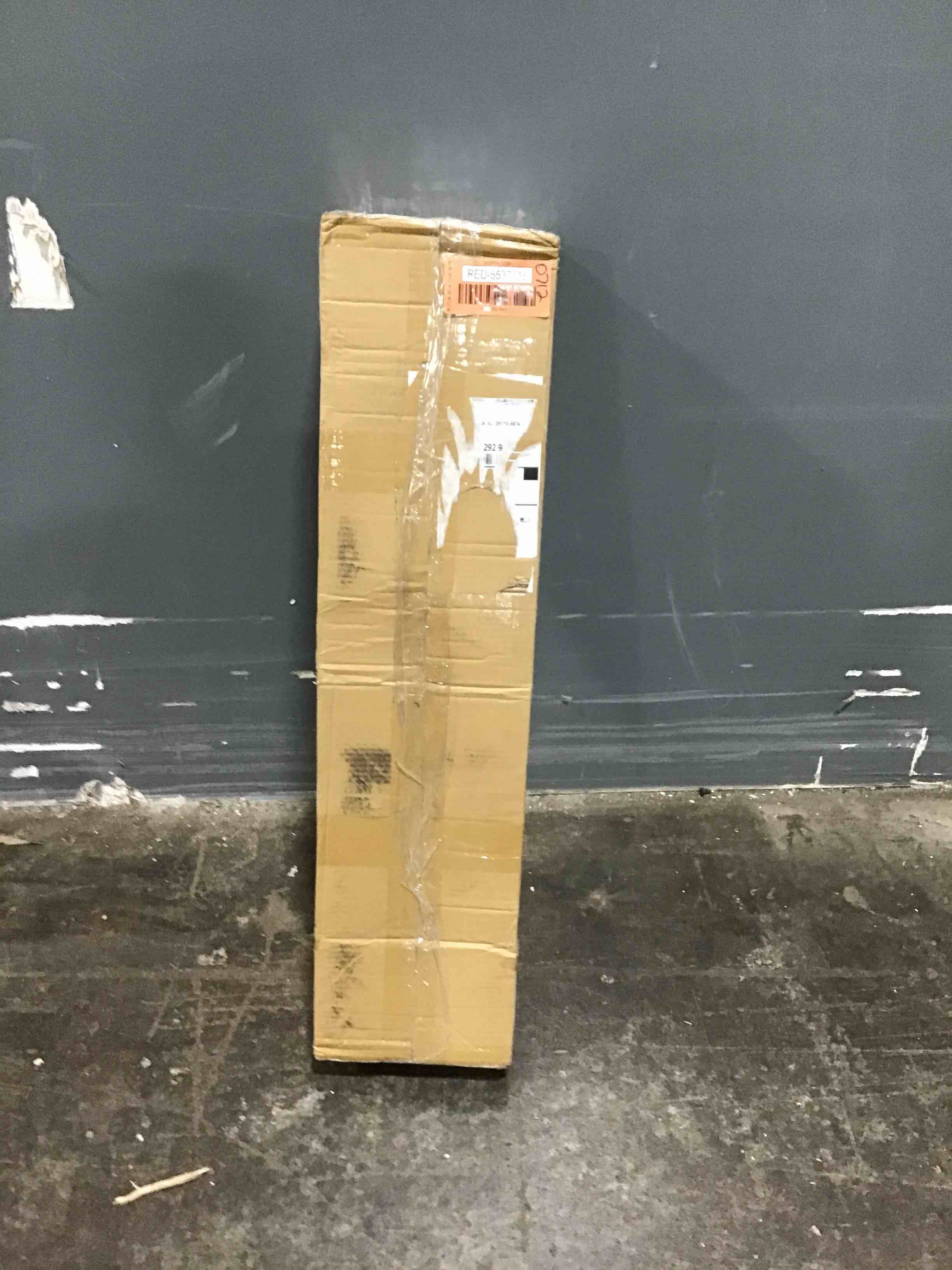 https://s3.amazonaws.com/lotting-images-prod/bidfta/RED5537648_1706206343804.jpeg