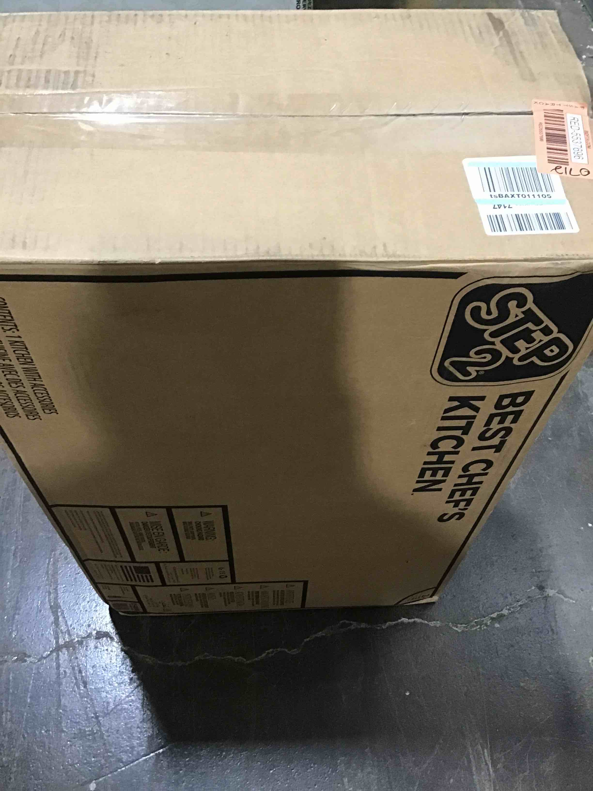 https://s3.amazonaws.com/lotting-images-prod/bidfta/RED5537696_1706207079223.jpeg