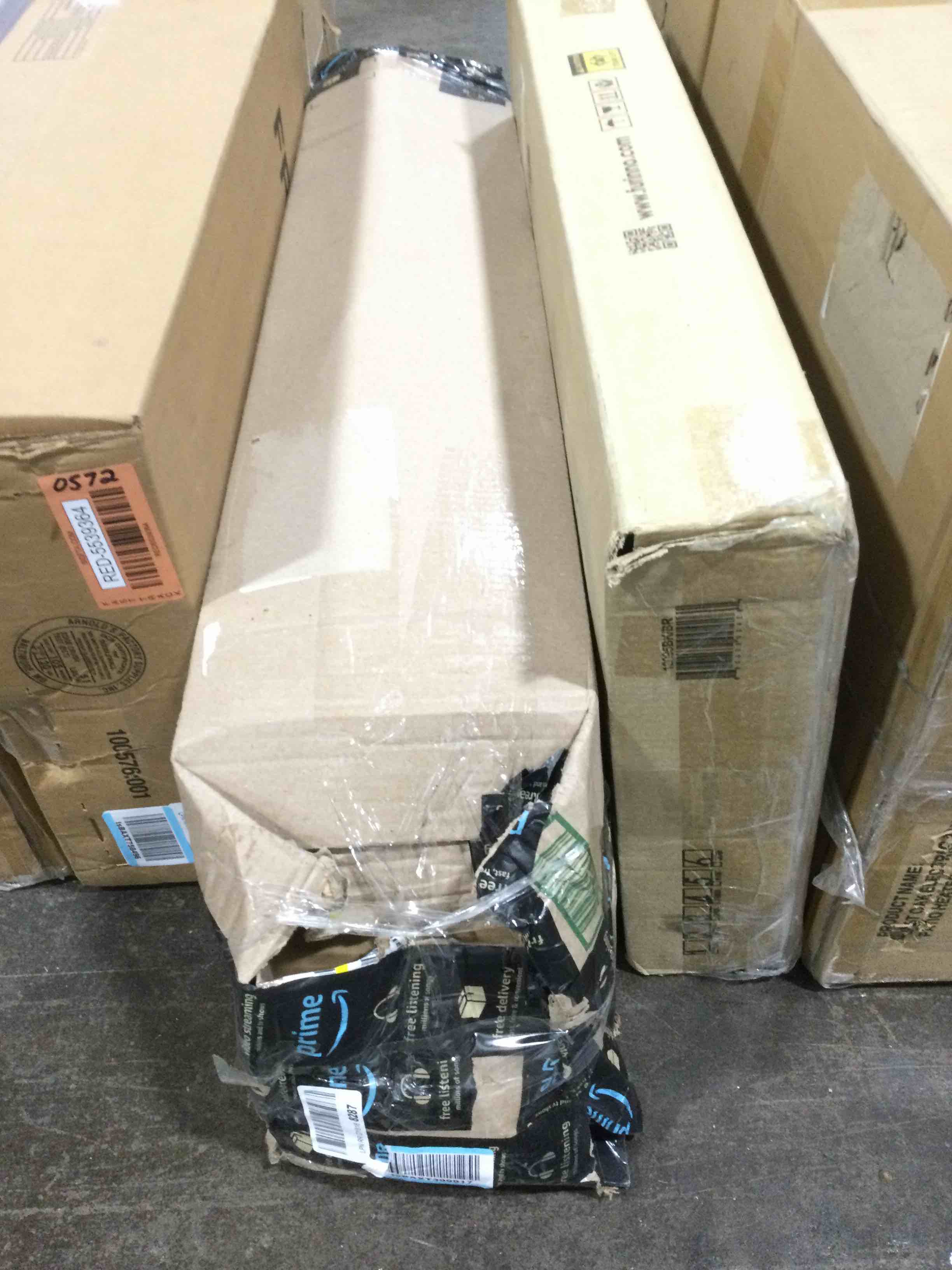 https://s3.amazonaws.com/lotting-images-prod/bidfta/RED5539365_1705681691601.jpeg