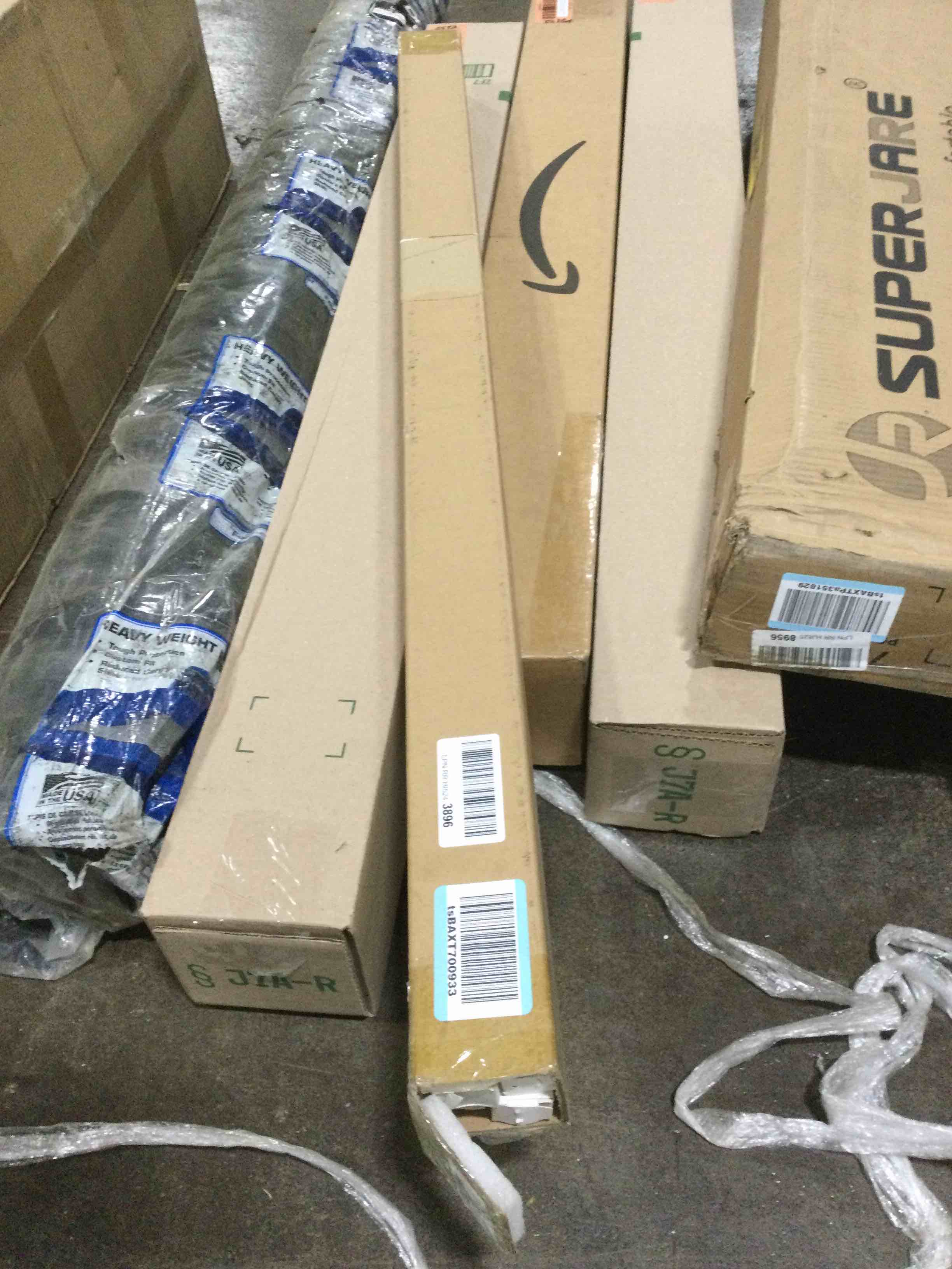 https://s3.amazonaws.com/lotting-images-prod/bidfta/RED5539373_1705682365906.jpeg