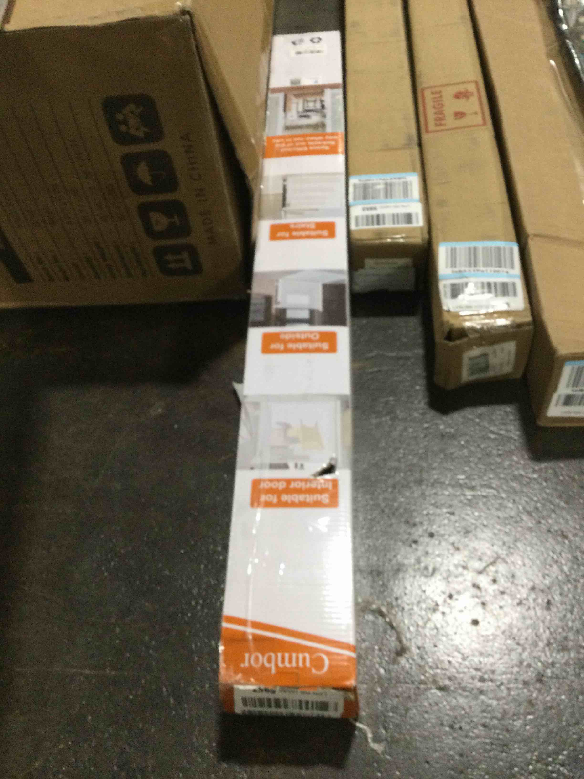https://s3.amazonaws.com/lotting-images-prod/bidfta/RED5539380_1705682713110.jpeg