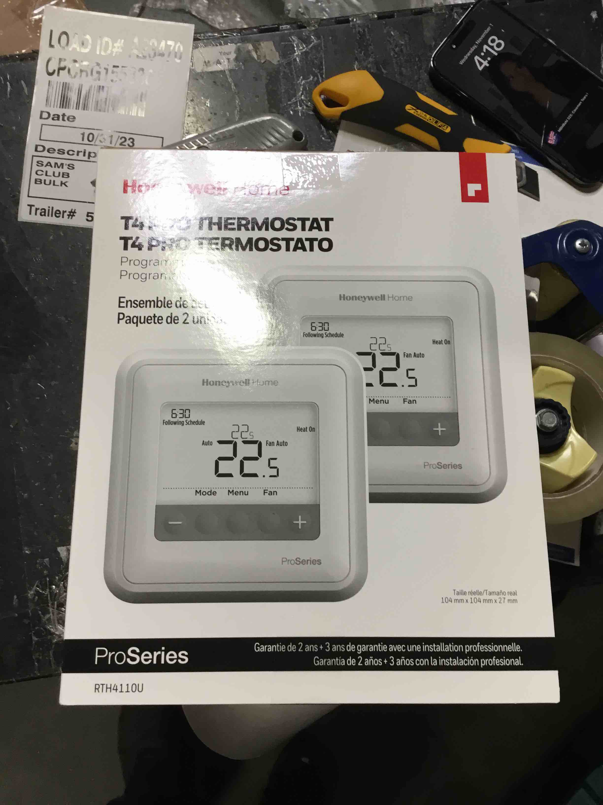 https://s3.amazonaws.com/lotting-images-prod/bidfta/RED5540270_1698869912354.jpeg