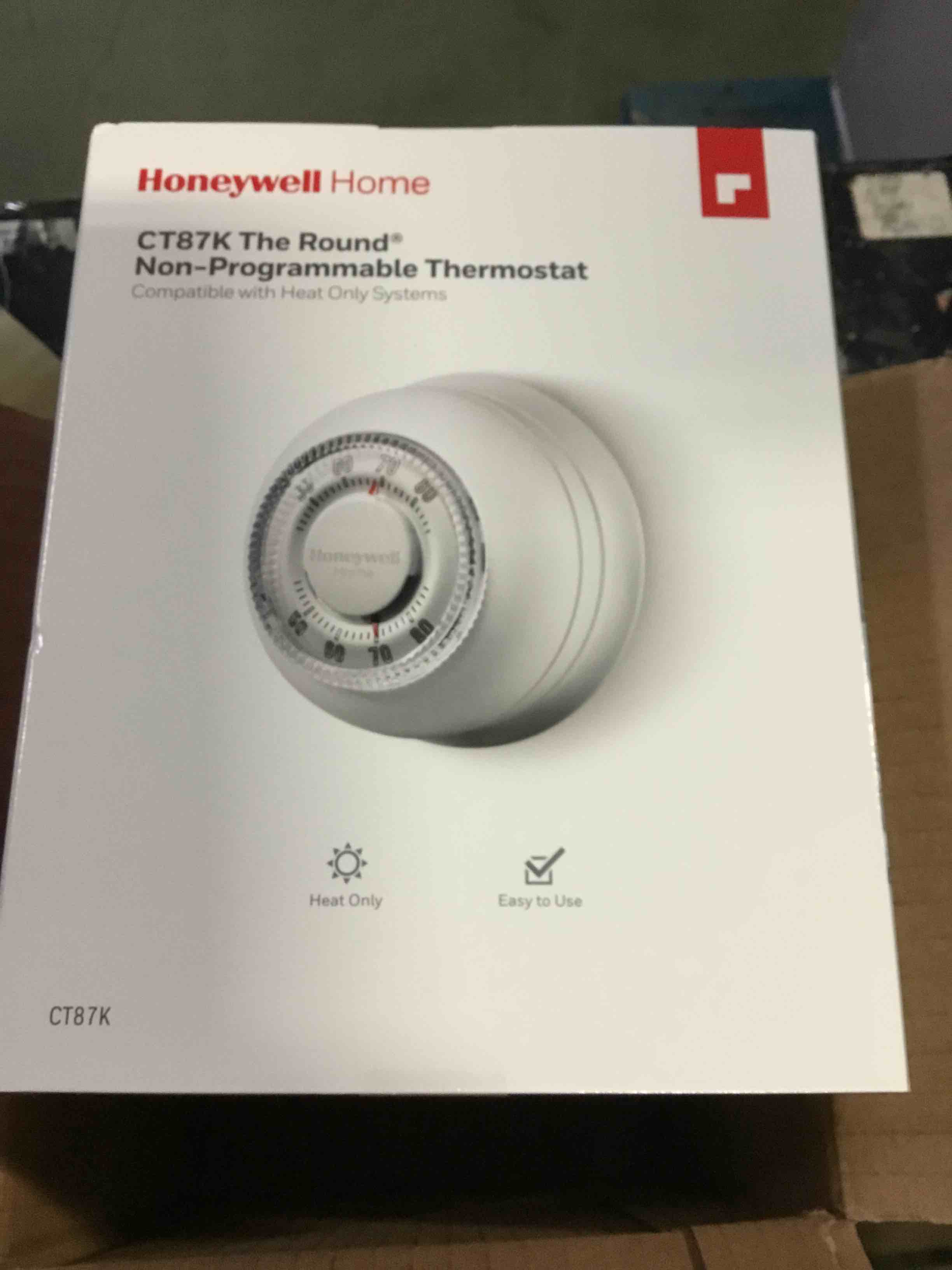 https://s3.amazonaws.com/lotting-images-prod/bidfta/RED5540413_1698931898015.jpeg