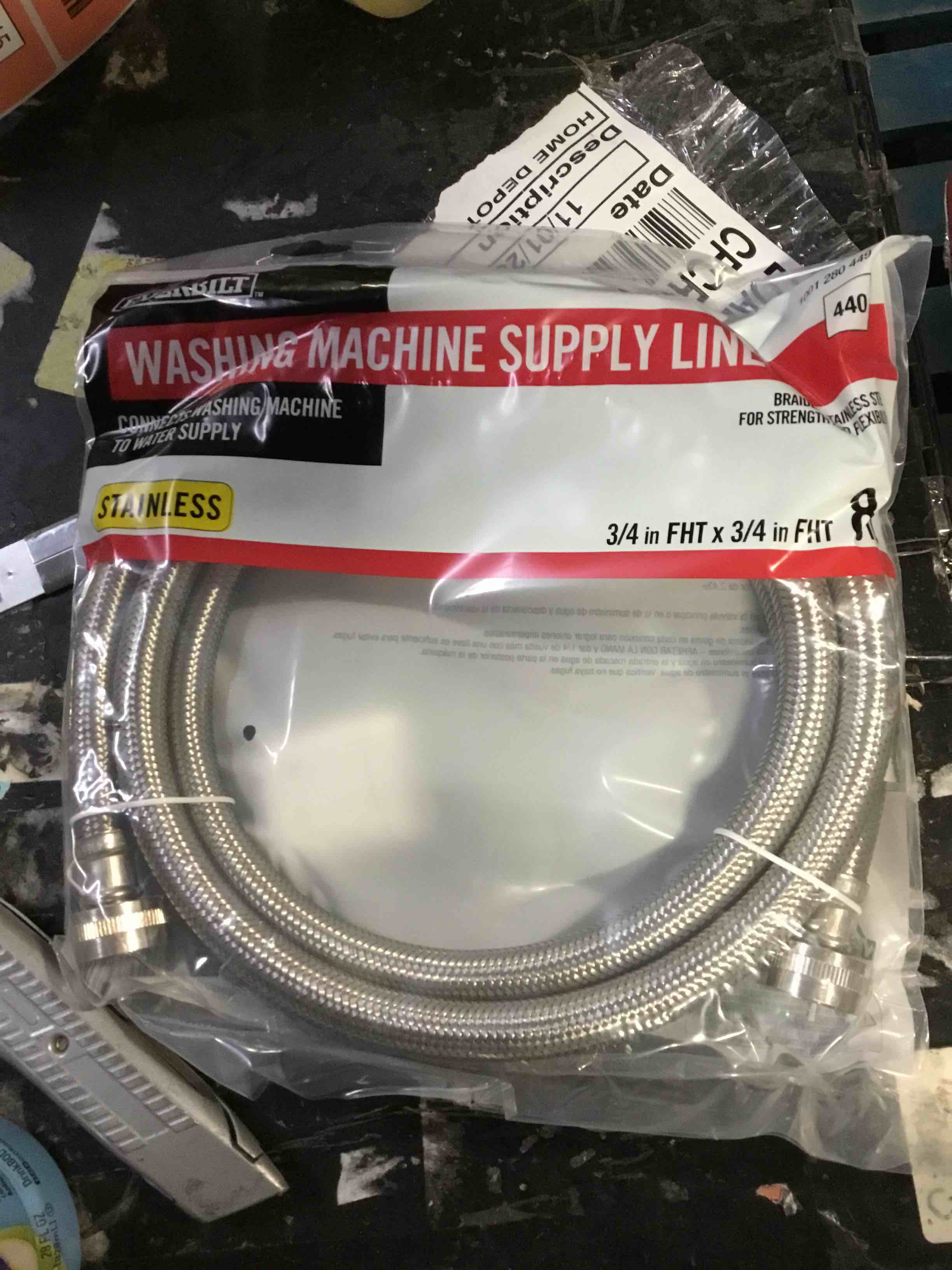 https://s3.amazonaws.com/lotting-images-prod/bidfta/RED5540414_1698932088699.jpeg
