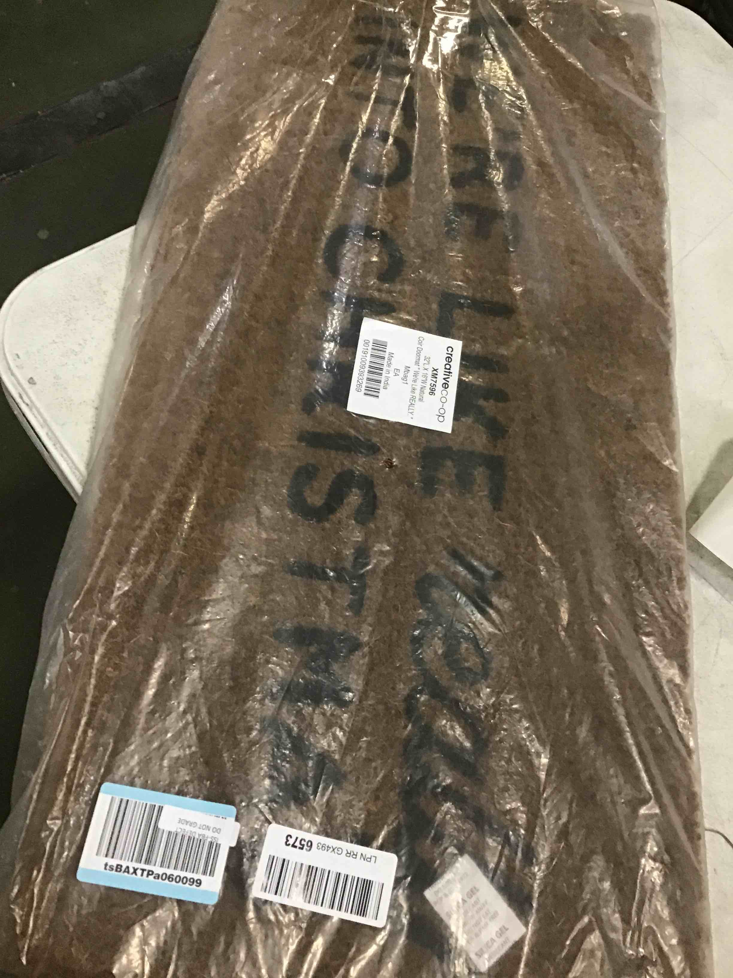 https://s3.amazonaws.com/lotting-images-prod/bidfta/RED5541470_1698932014254.jpeg