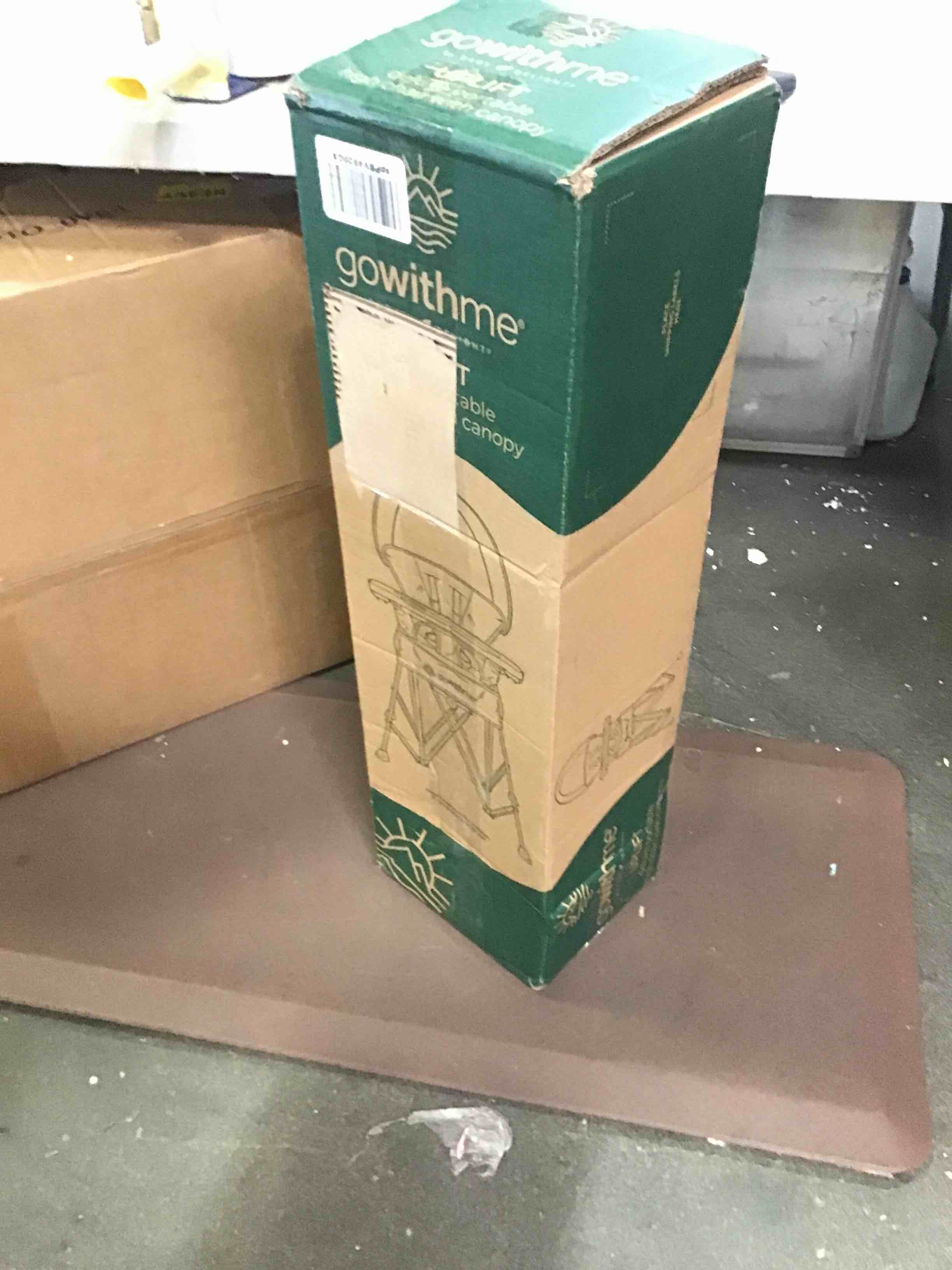 https://s3.amazonaws.com/lotting-images-prod/bidfta/RED5542531_1699554778435.jpeg