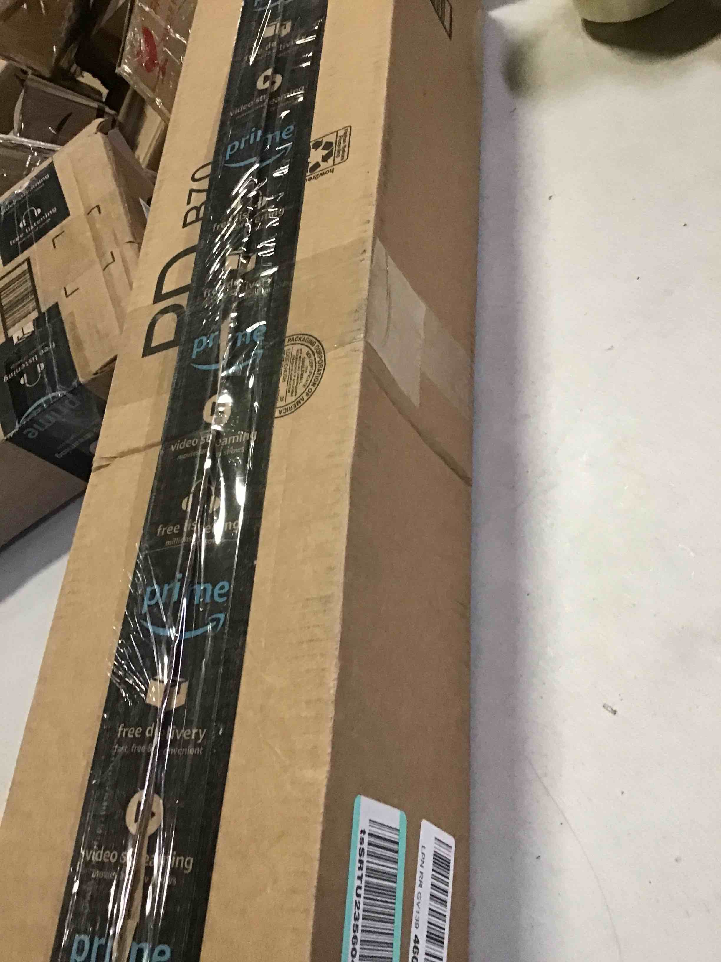 https://s3.amazonaws.com/lotting-images-prod/bidfta/RED5542948_1698938920268.jpeg