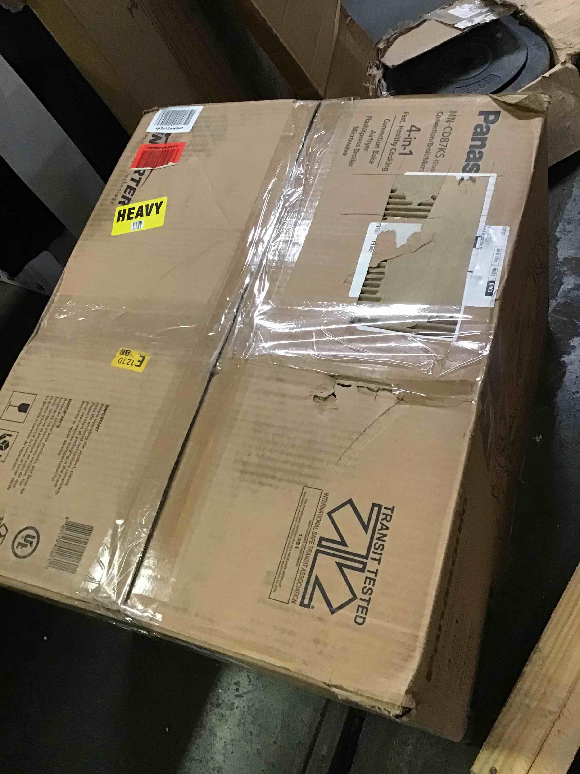 https://s3.amazonaws.com/lotting-images-prod/bidfta/RED5543283_1699291360412.jpeg