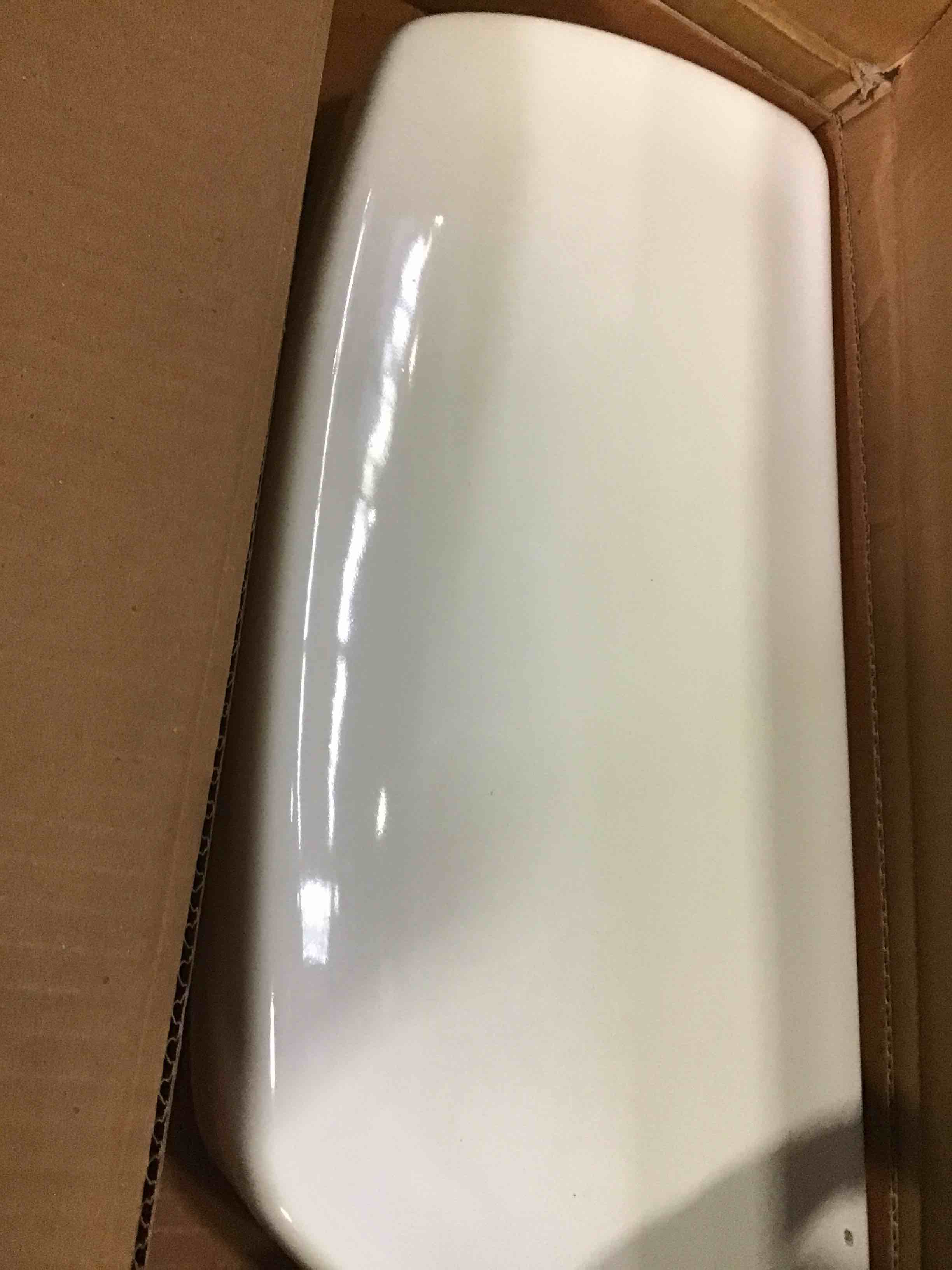 https://s3.amazonaws.com/lotting-images-prod/bidfta/RED5543300_1699295675686.jpeg