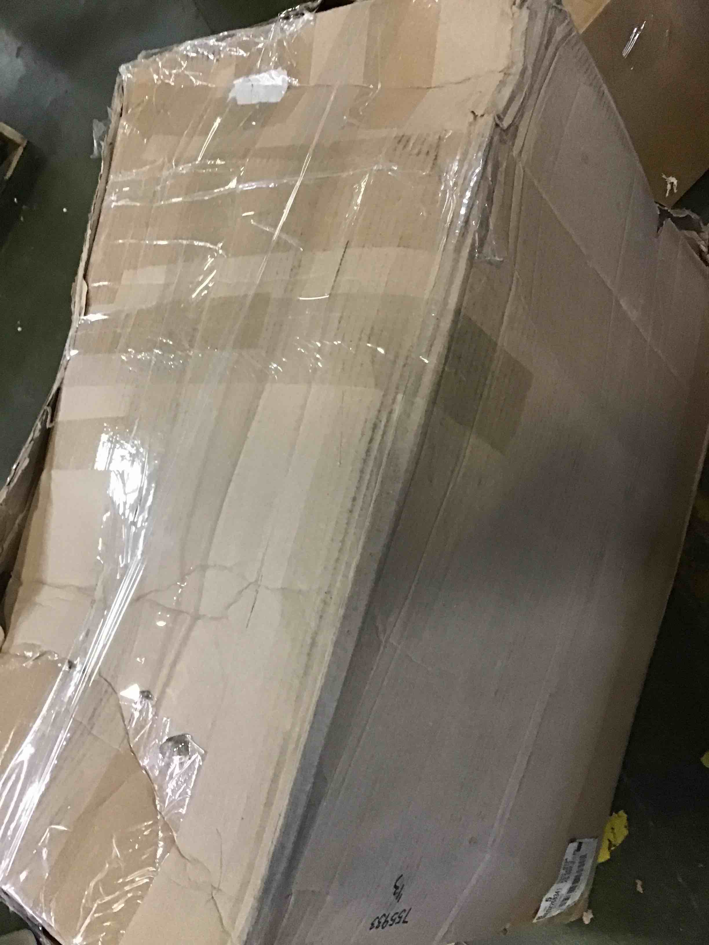 https://s3.amazonaws.com/lotting-images-prod/bidfta/RED5543896_1699632665886.jpeg