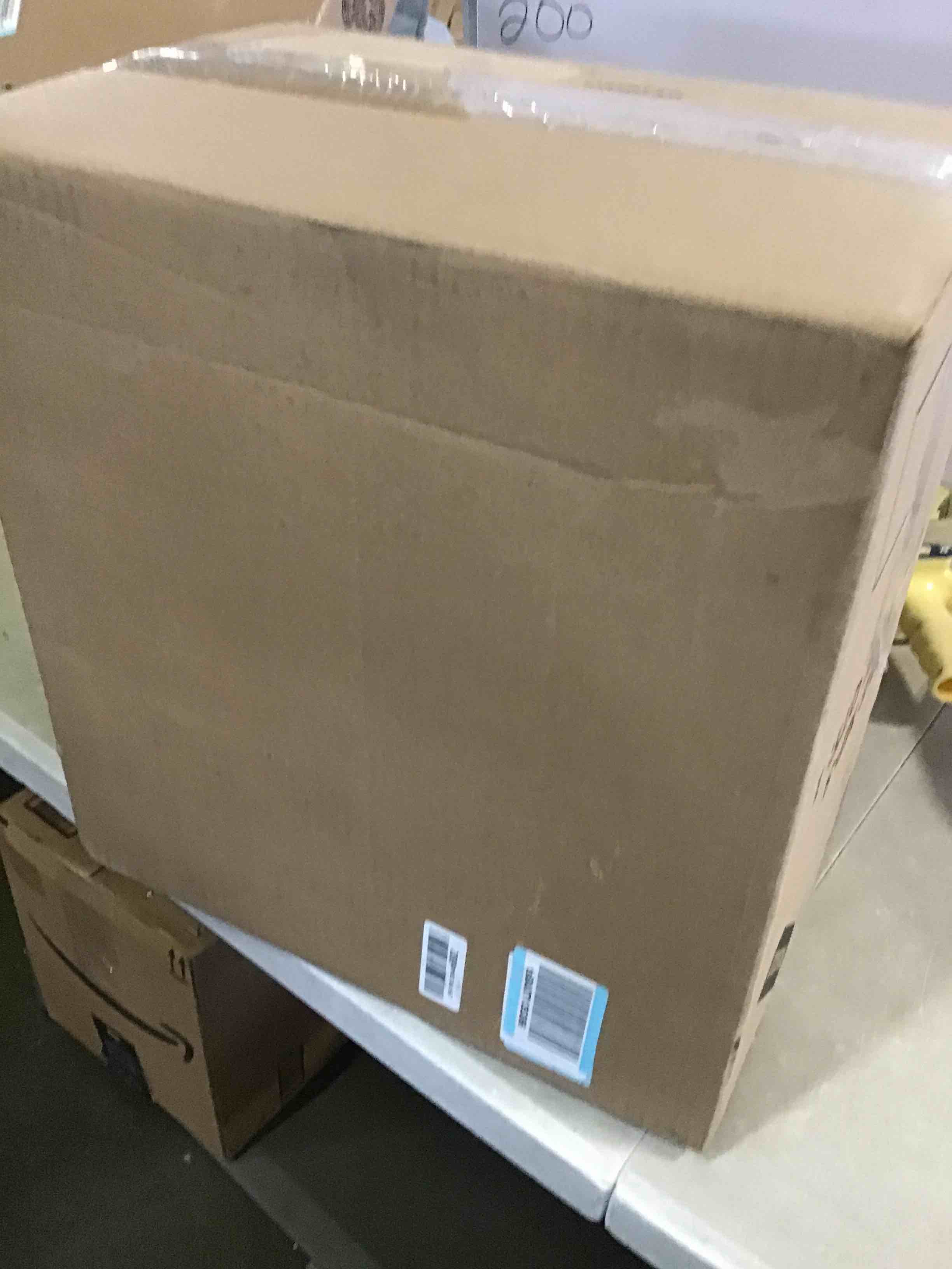 https://s3.amazonaws.com/lotting-images-prod/bidfta/RED5543932_1699637173481.jpeg