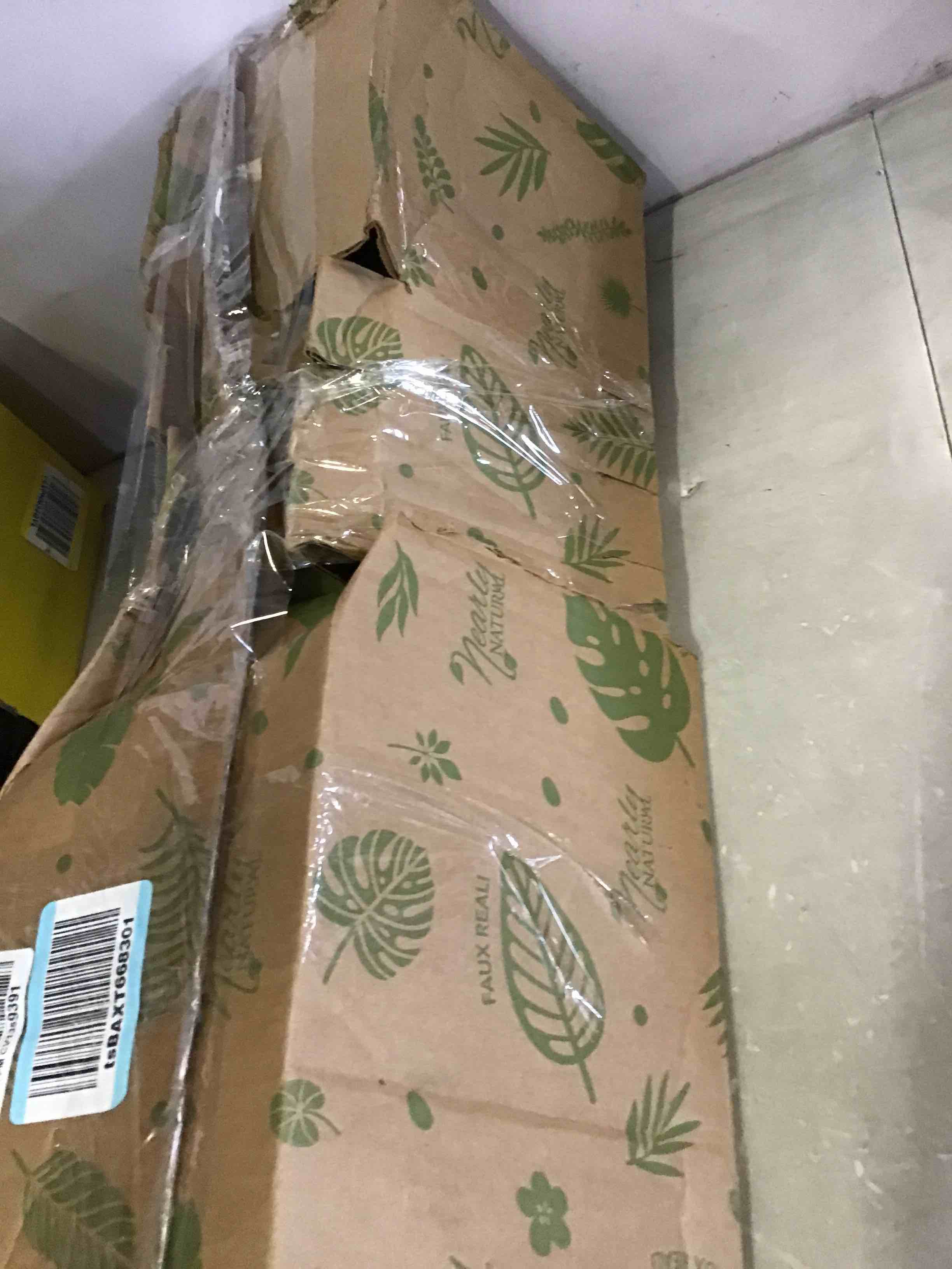 https://s3.amazonaws.com/lotting-images-prod/bidfta/RED5543939_1699637768551.jpeg