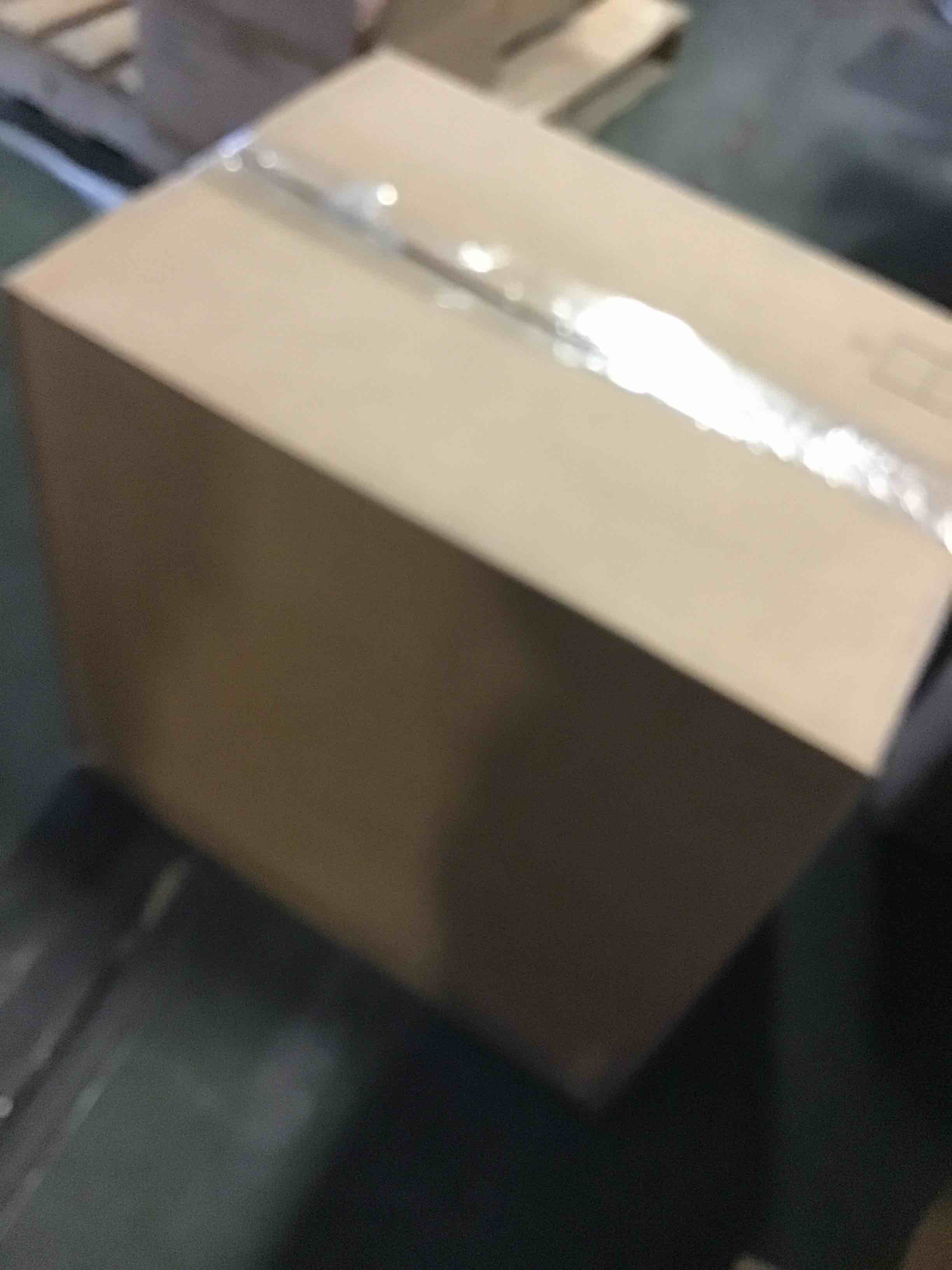 https://s3.amazonaws.com/lotting-images-prod/bidfta/RED5544406_1700054181202.jpeg