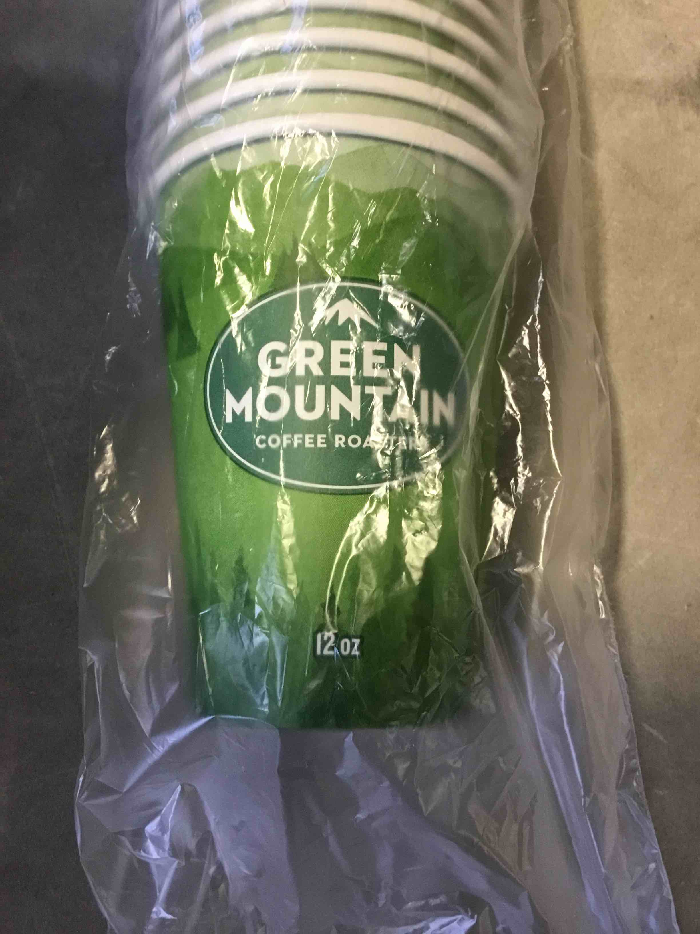 ( case of 800 pcs) SOLO Paper Hot Cups, 12 oz, Green Mountain Design