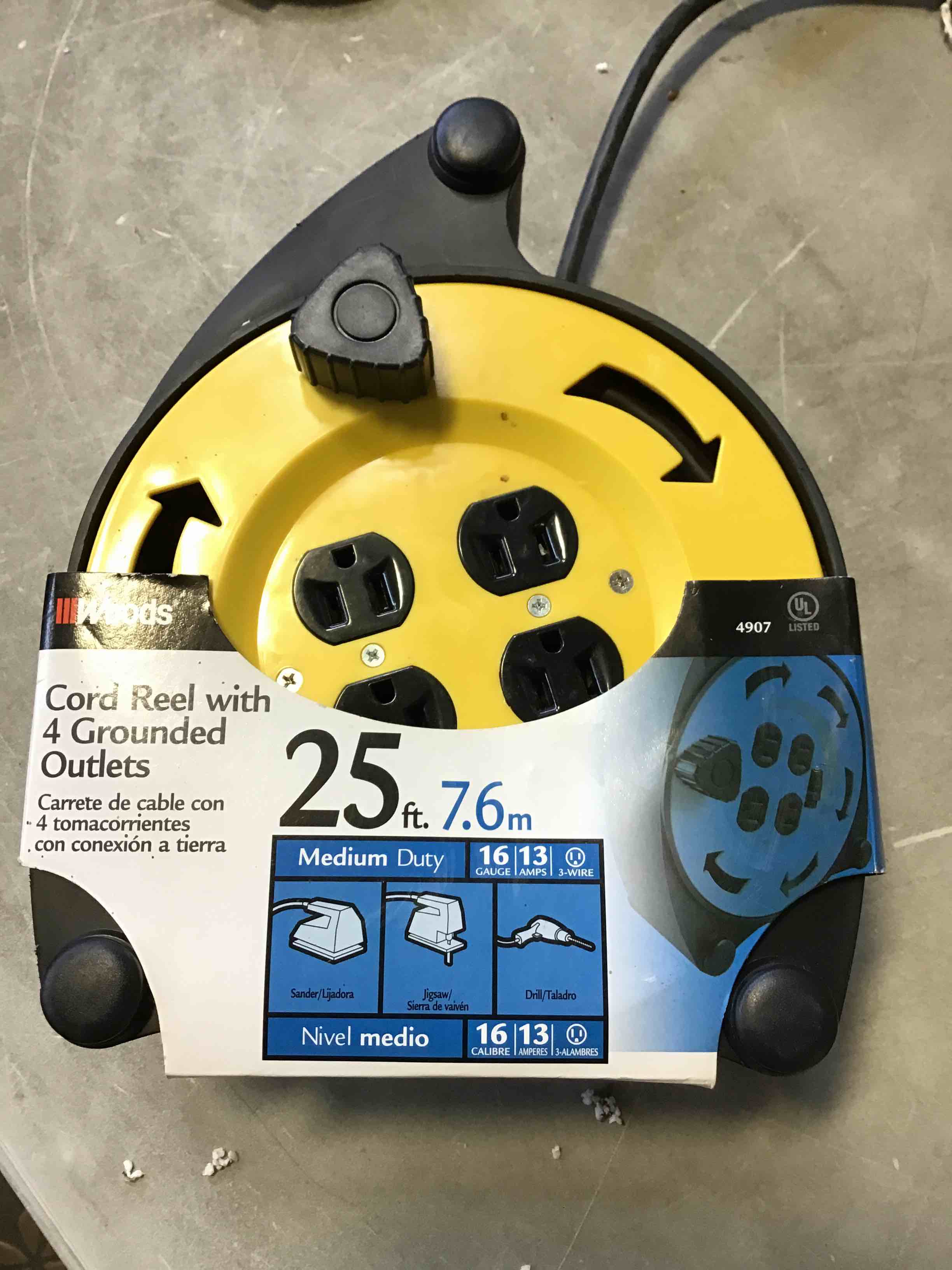 https://s3.amazonaws.com/lotting-images-prod/bidfta/RED5544810_1699294047437.jpeg