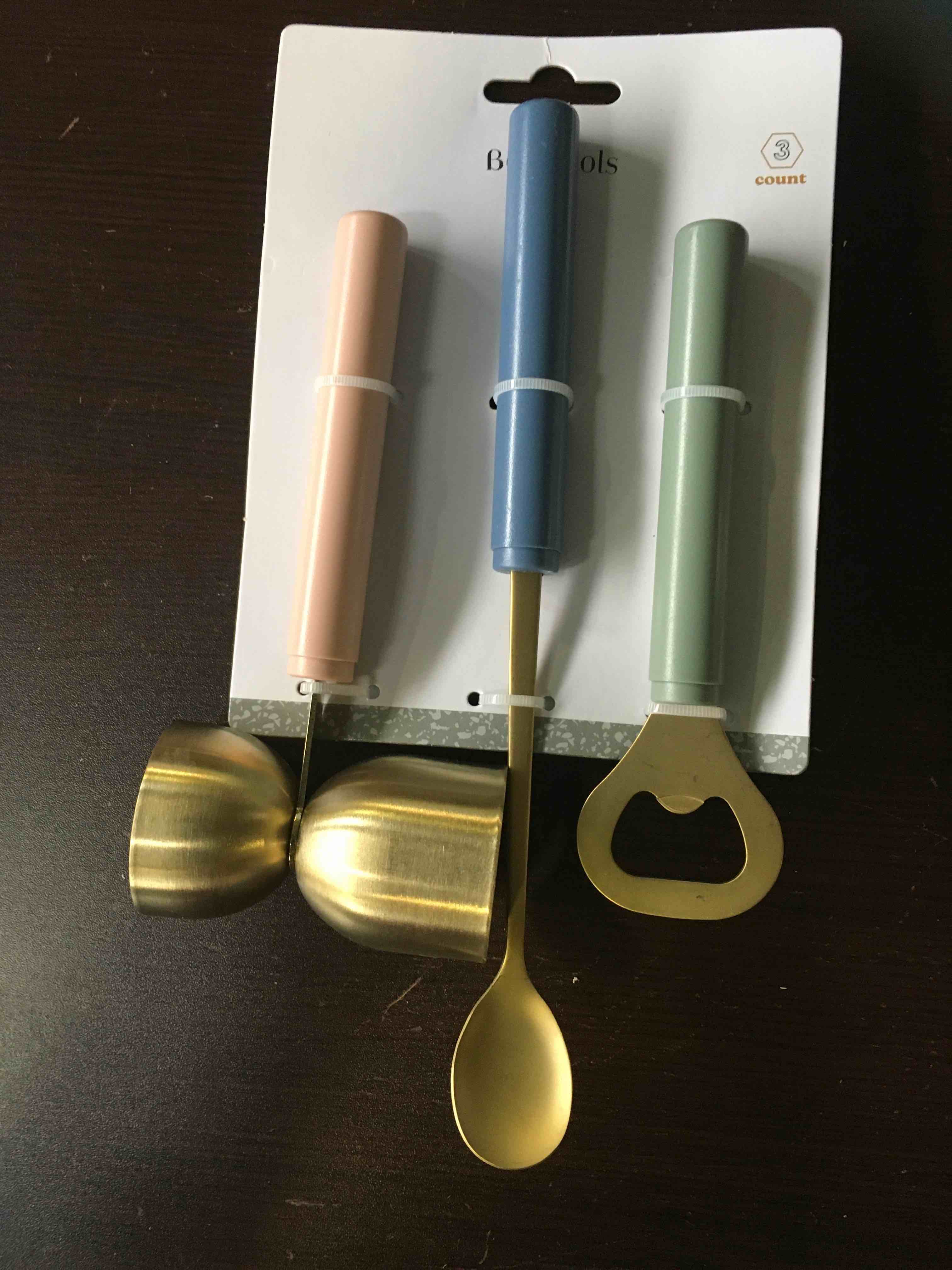 https://s3.amazonaws.com/lotting-images-prod/bidfta/RED5546125_1698432838418.jpeg