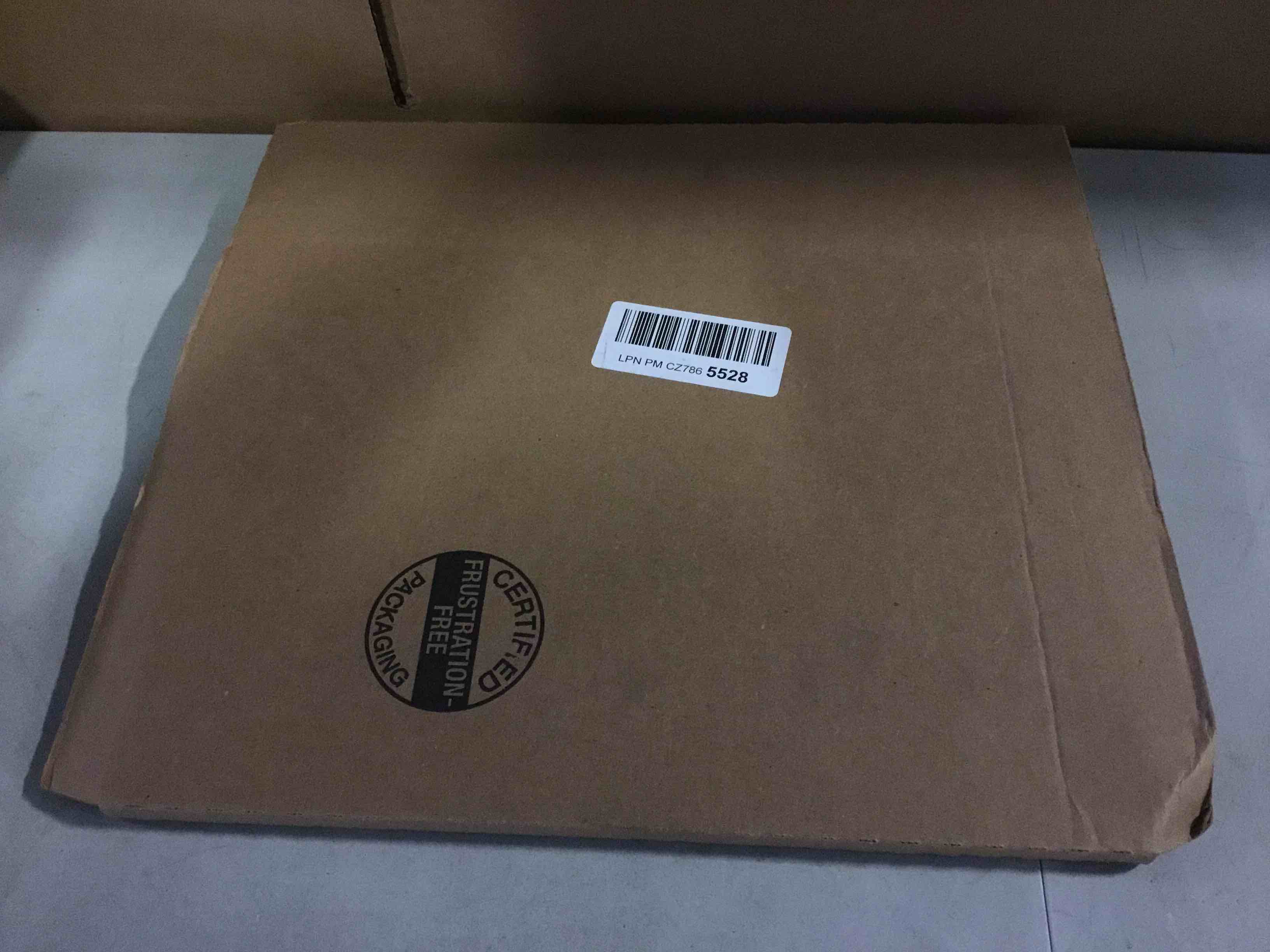 https://s3.amazonaws.com/lotting-images-prod/bidfta/RED5546209_1698677893737.jpeg