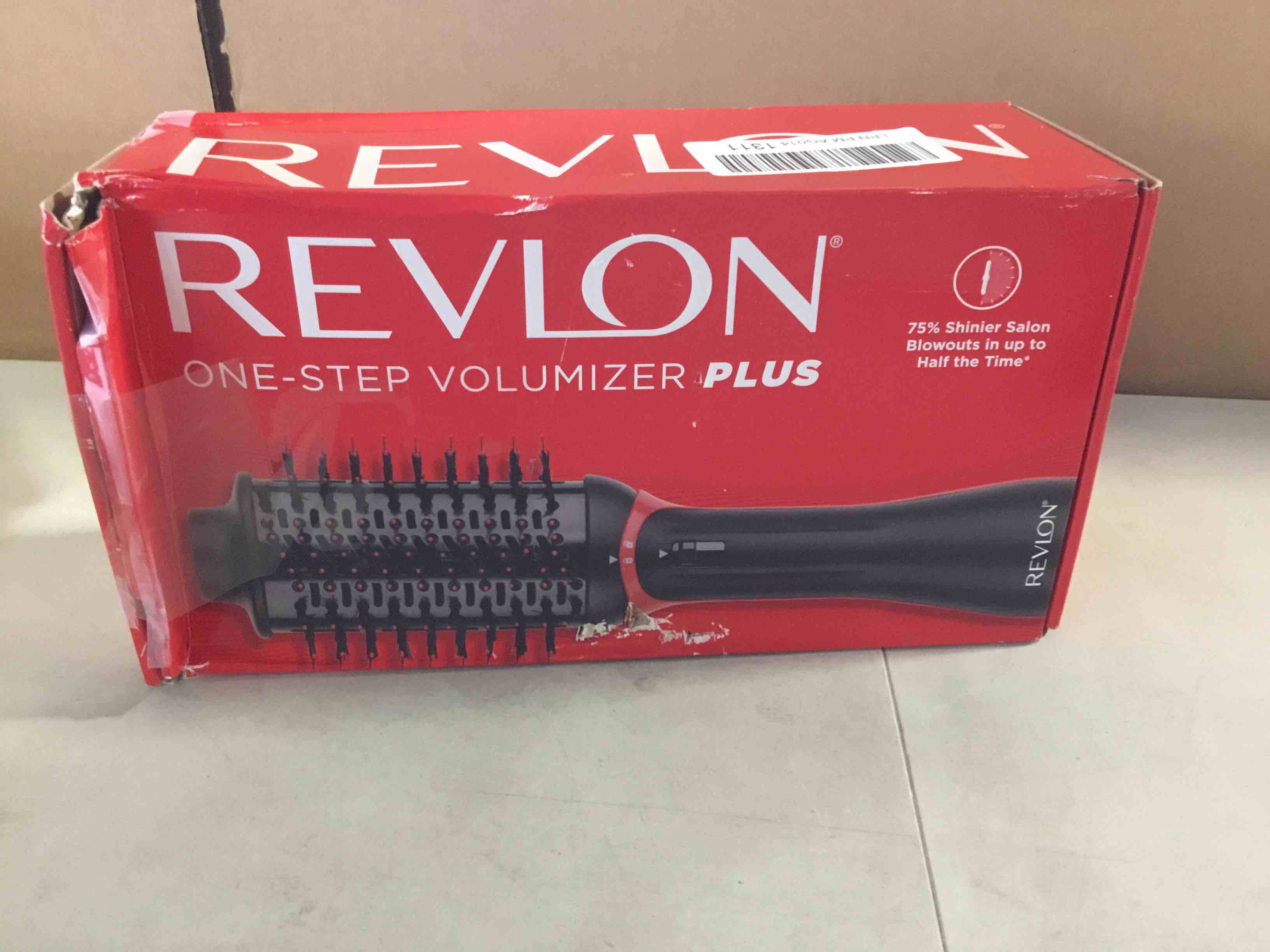 https://s3.amazonaws.com/lotting-images-prod/bidfta/RED5546232_1698681415279.jpeg