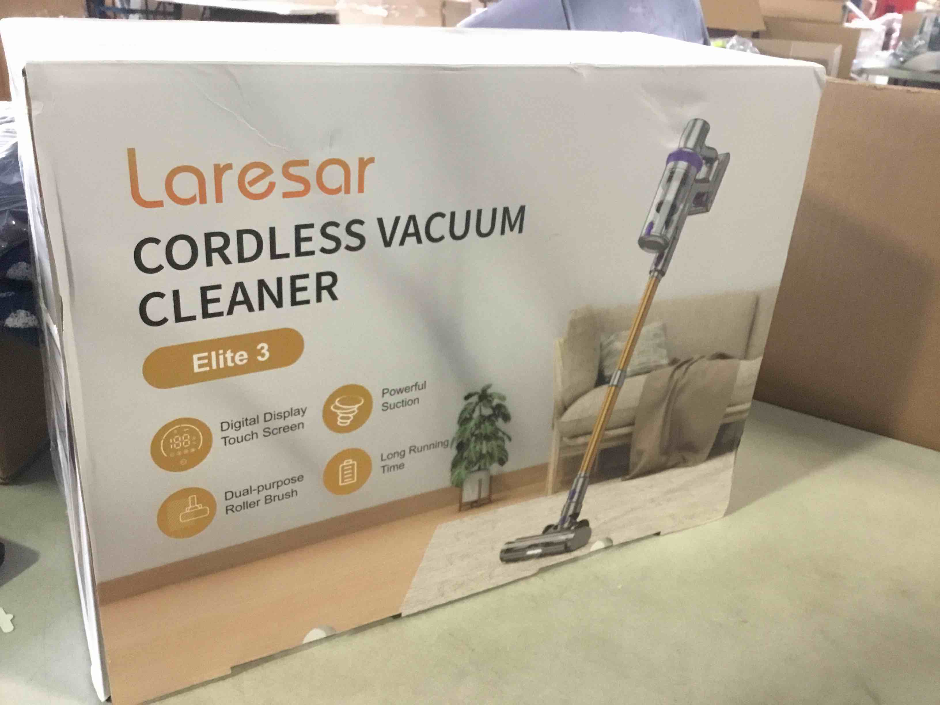 https://s3.amazonaws.com/lotting-images-prod/bidfta/RED5546267_1698688223606.jpeg