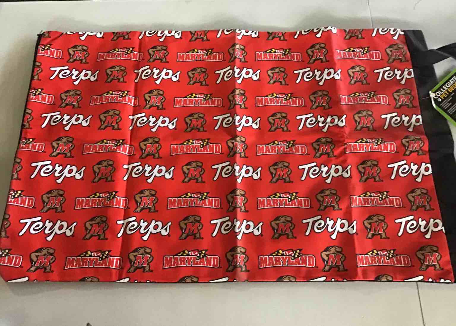 Collegiate Pets 20”x30” Roll UP Bed University Of Mary Land