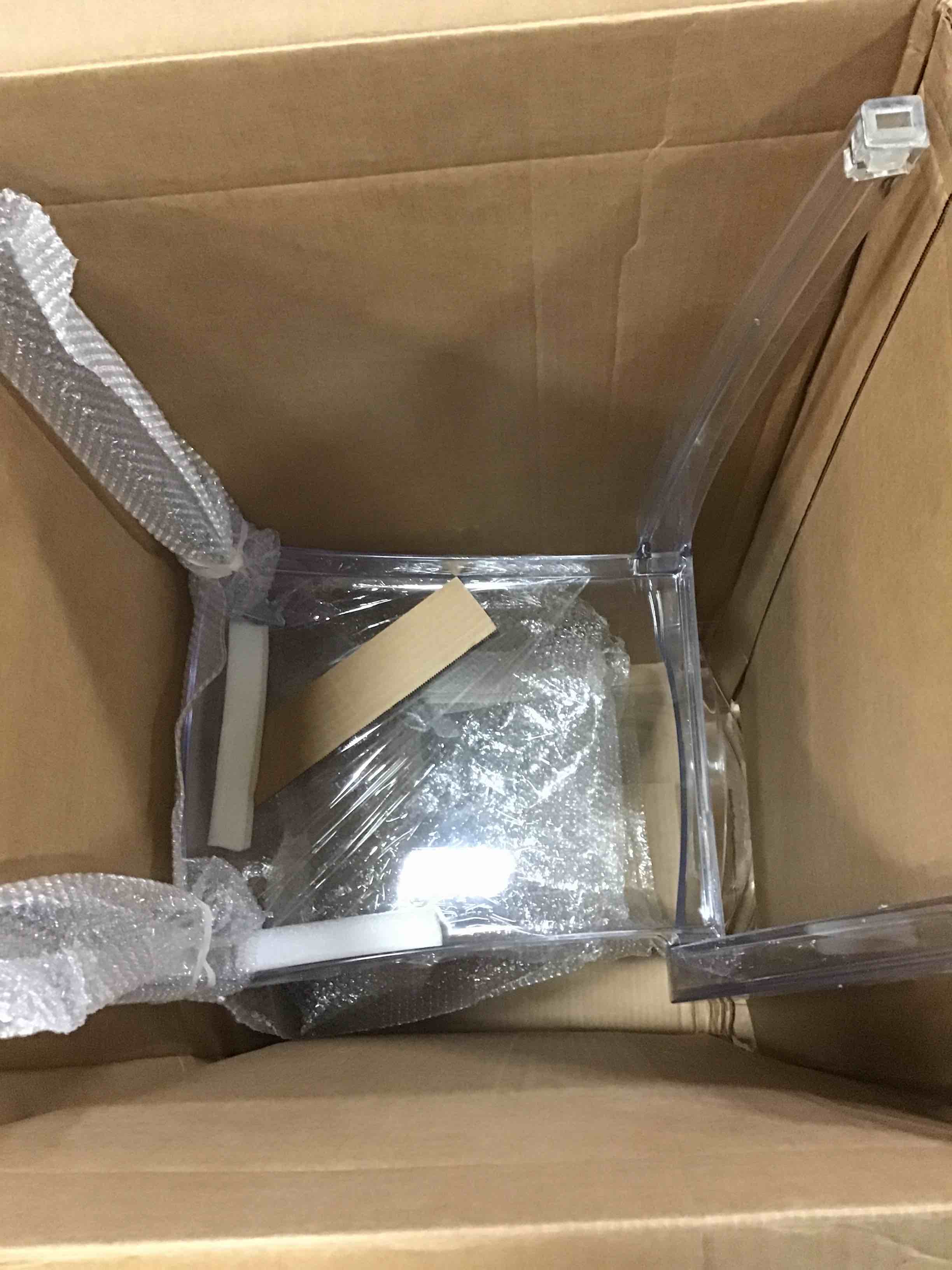 https://s3.amazonaws.com/lotting-images-prod/bidfta/RED5547466_1698673084518.jpeg