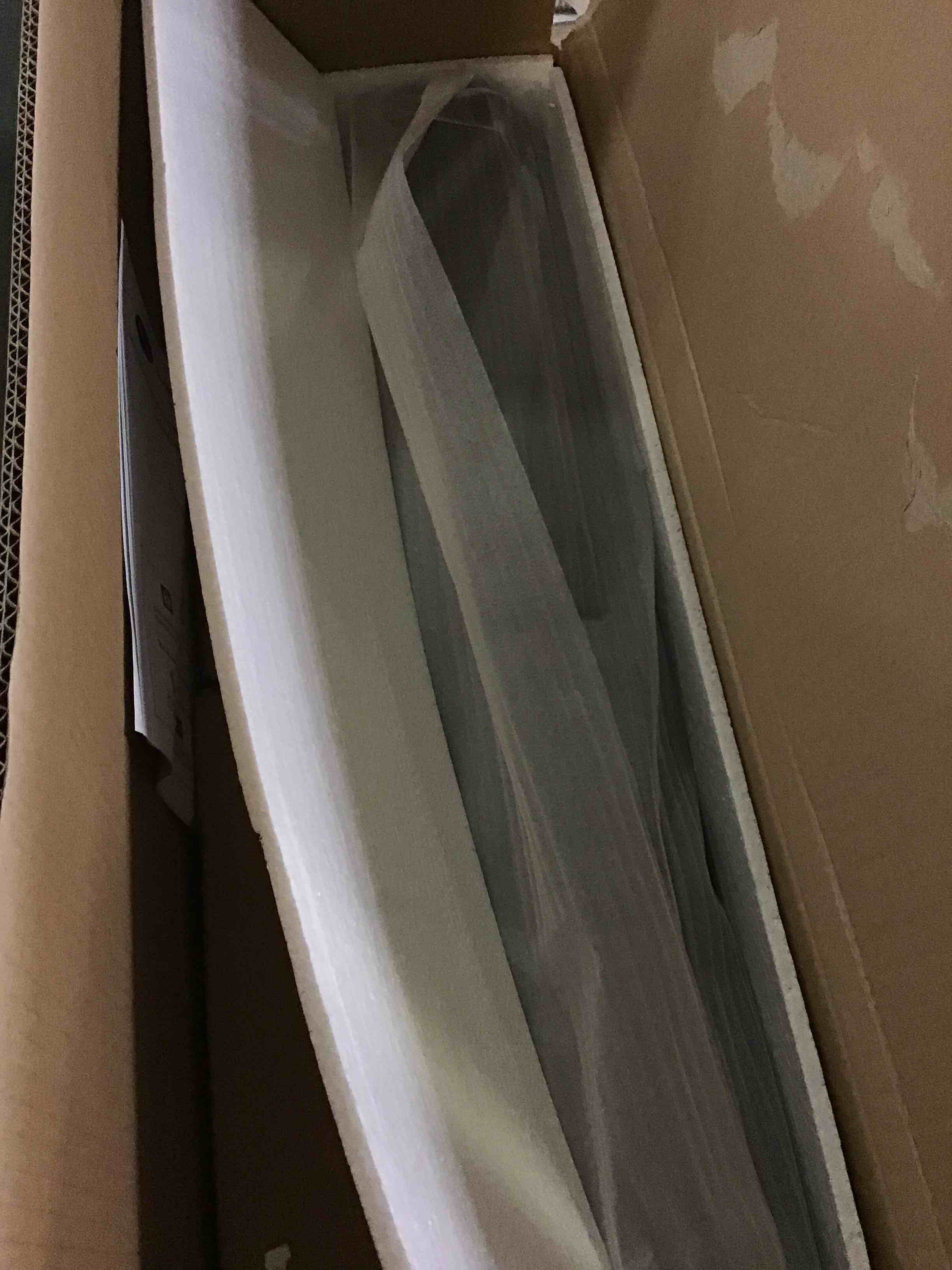 https://s3.amazonaws.com/lotting-images-prod/bidfta/RED5549228_1698854069934.jpeg