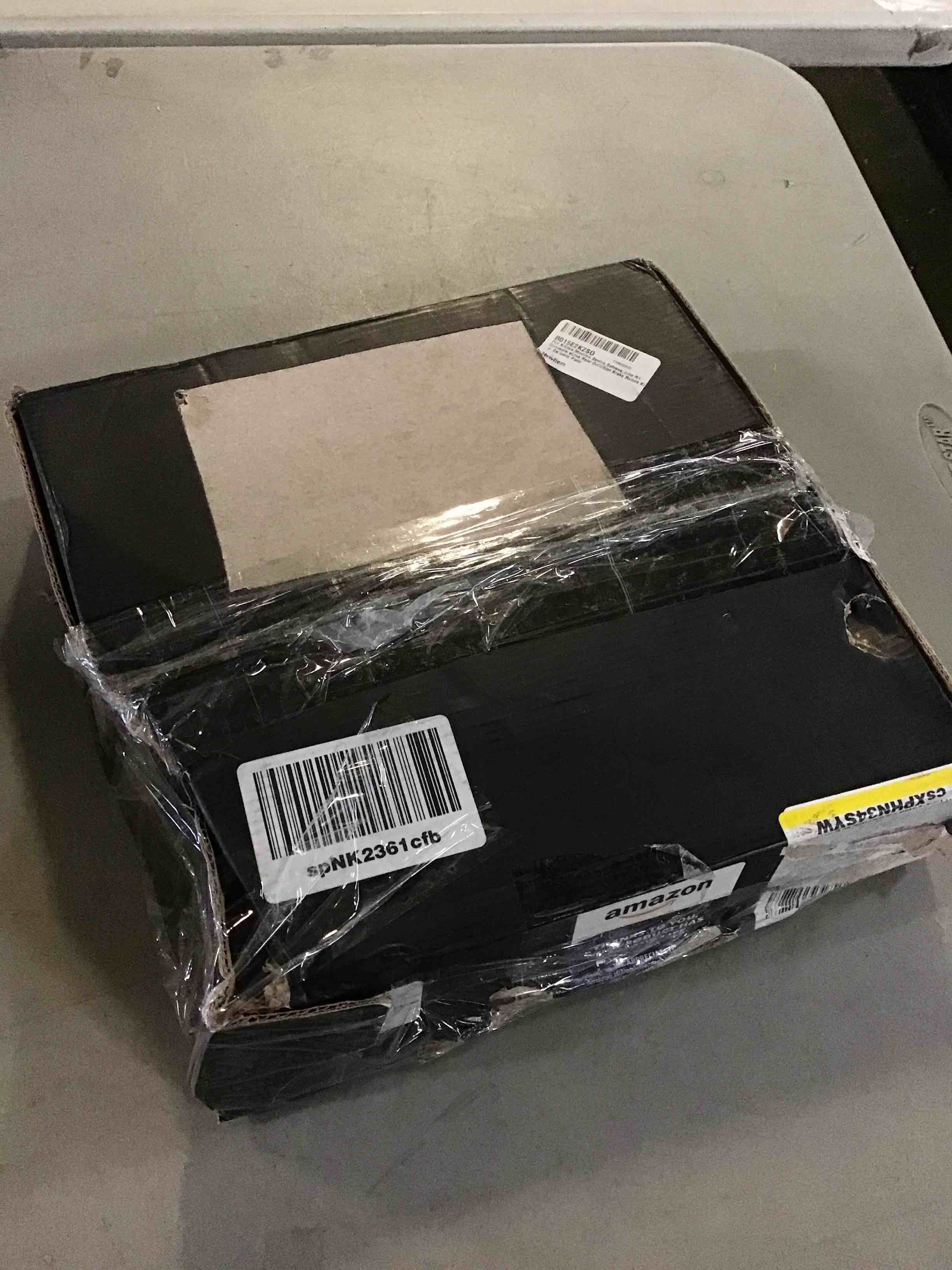 https://s3.amazonaws.com/lotting-images-prod/bidfta/RED5549255_1698859358929.jpeg