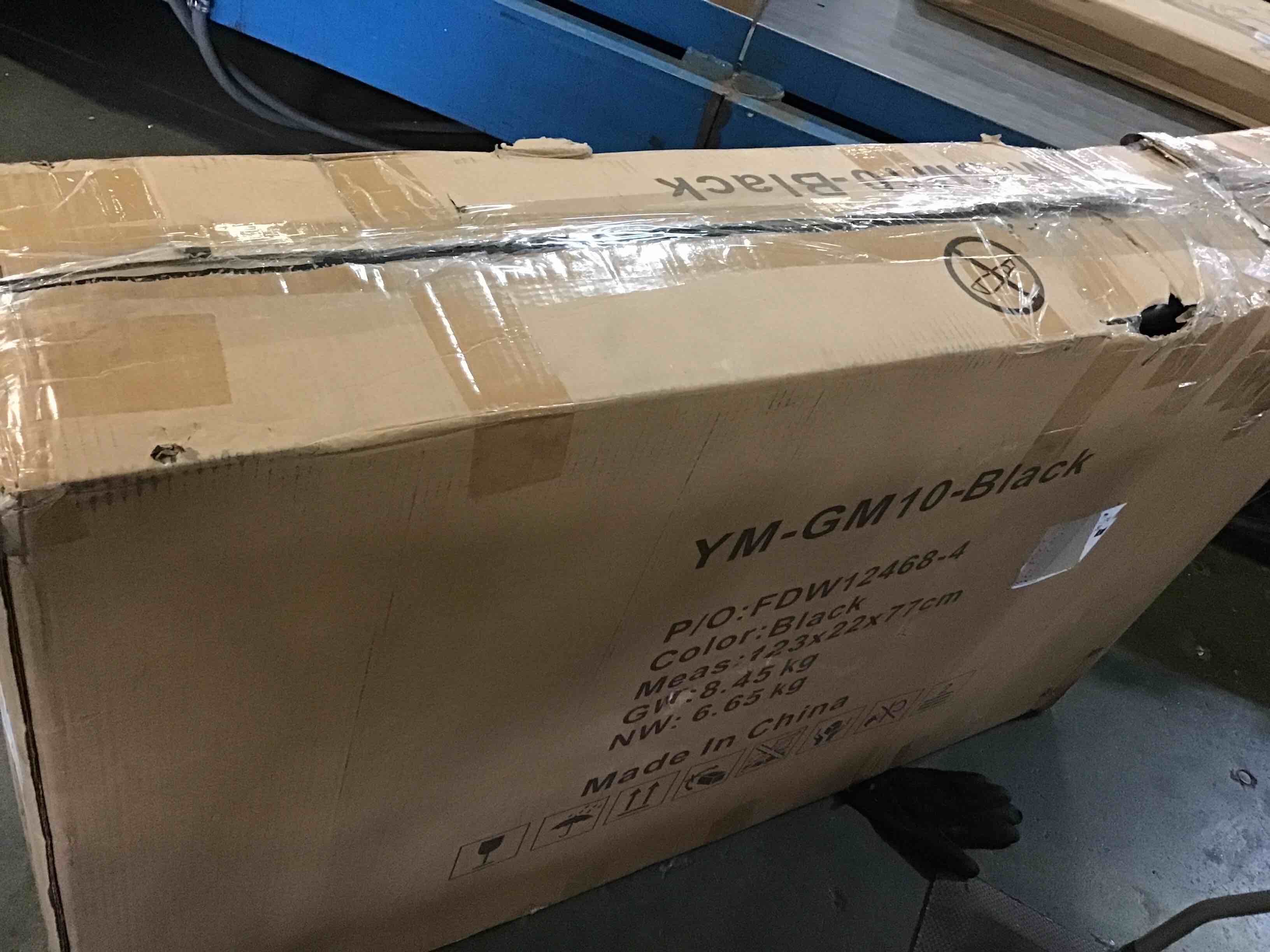 https://s3.amazonaws.com/lotting-images-prod/bidfta/RED5549383_1698935329417.jpeg