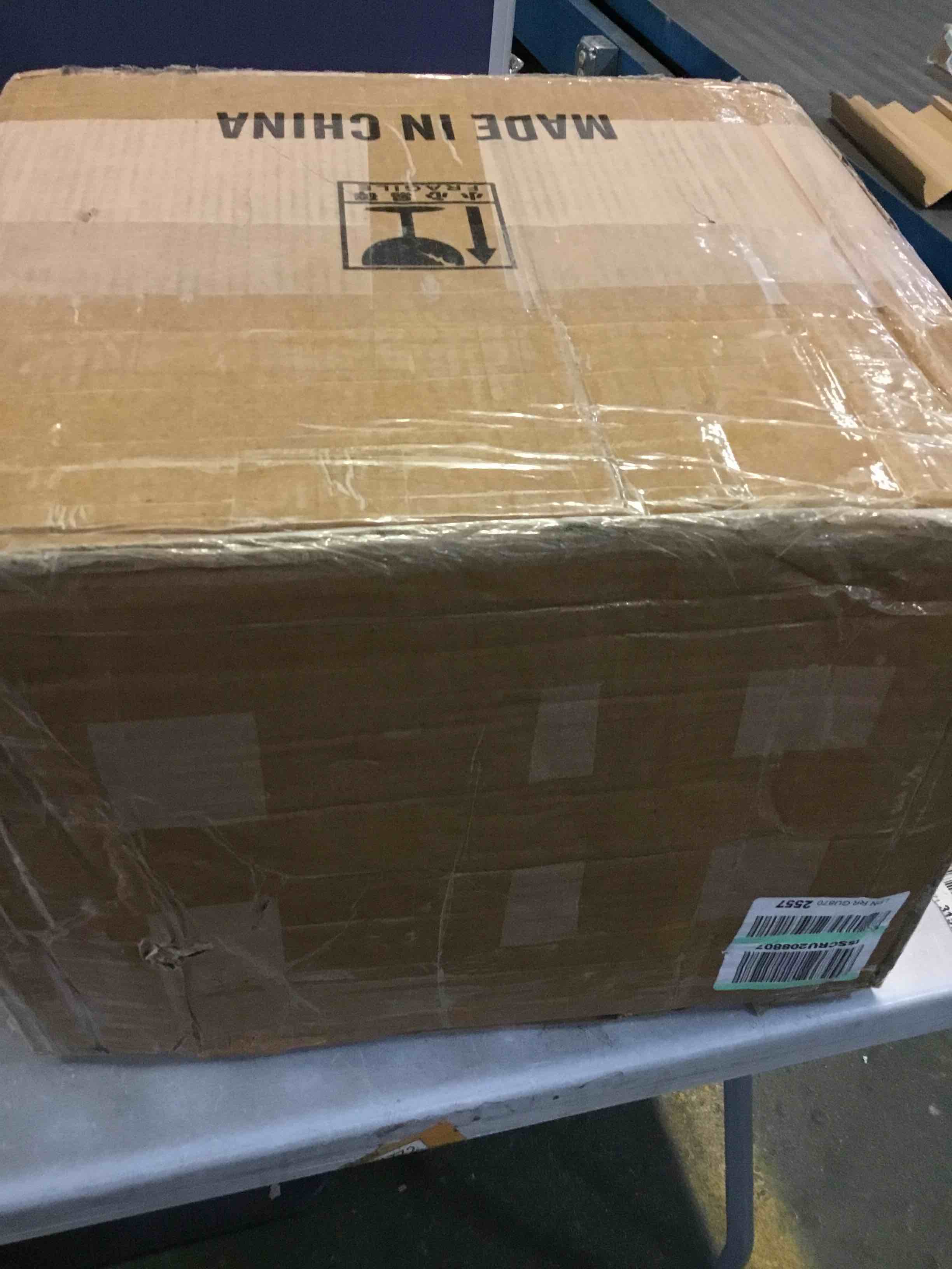 https://s3.amazonaws.com/lotting-images-prod/bidfta/RED5549705_1699299957582.jpeg