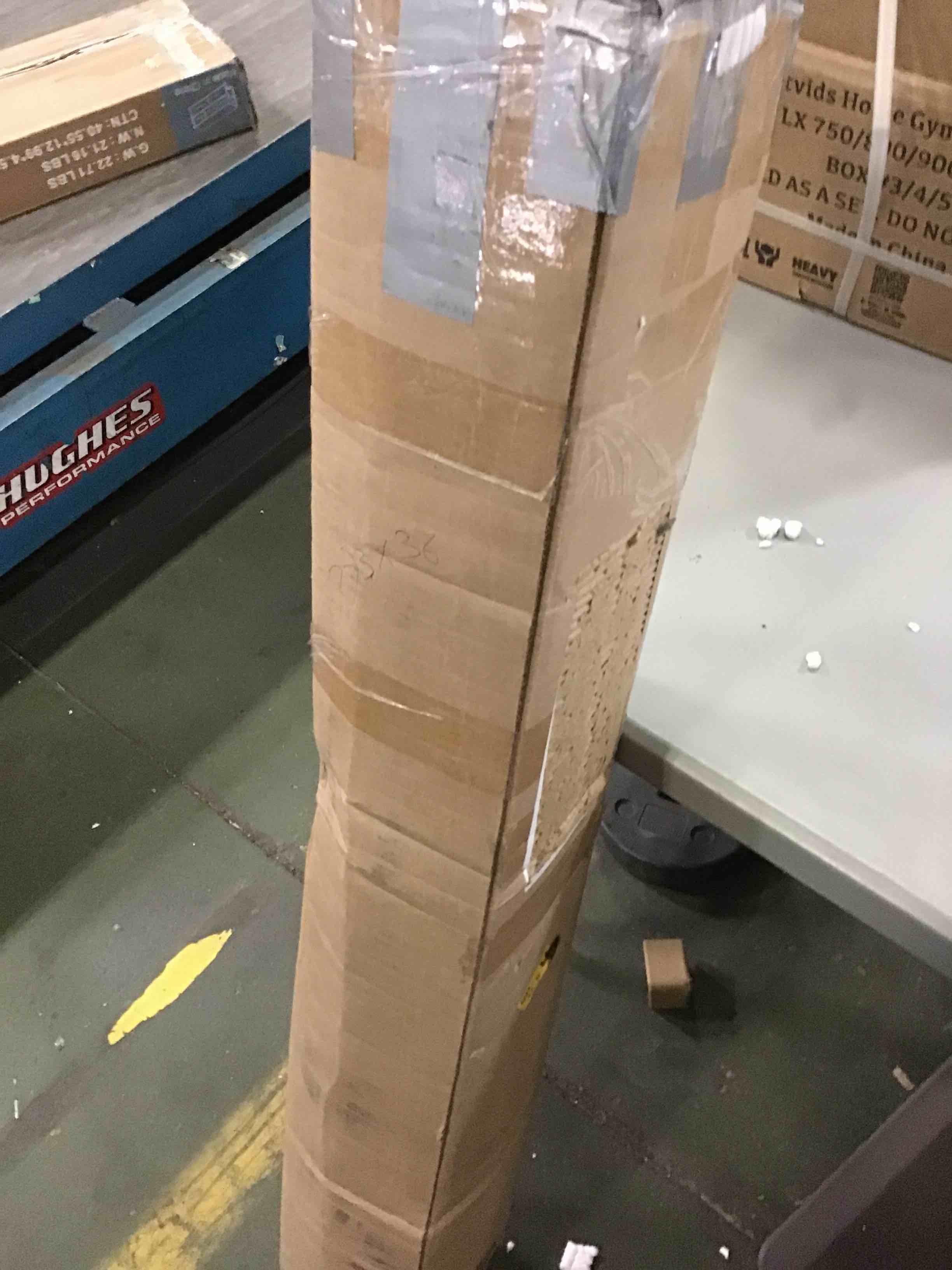 https://s3.amazonaws.com/lotting-images-prod/bidfta/RED5549951_1699457473532.jpeg