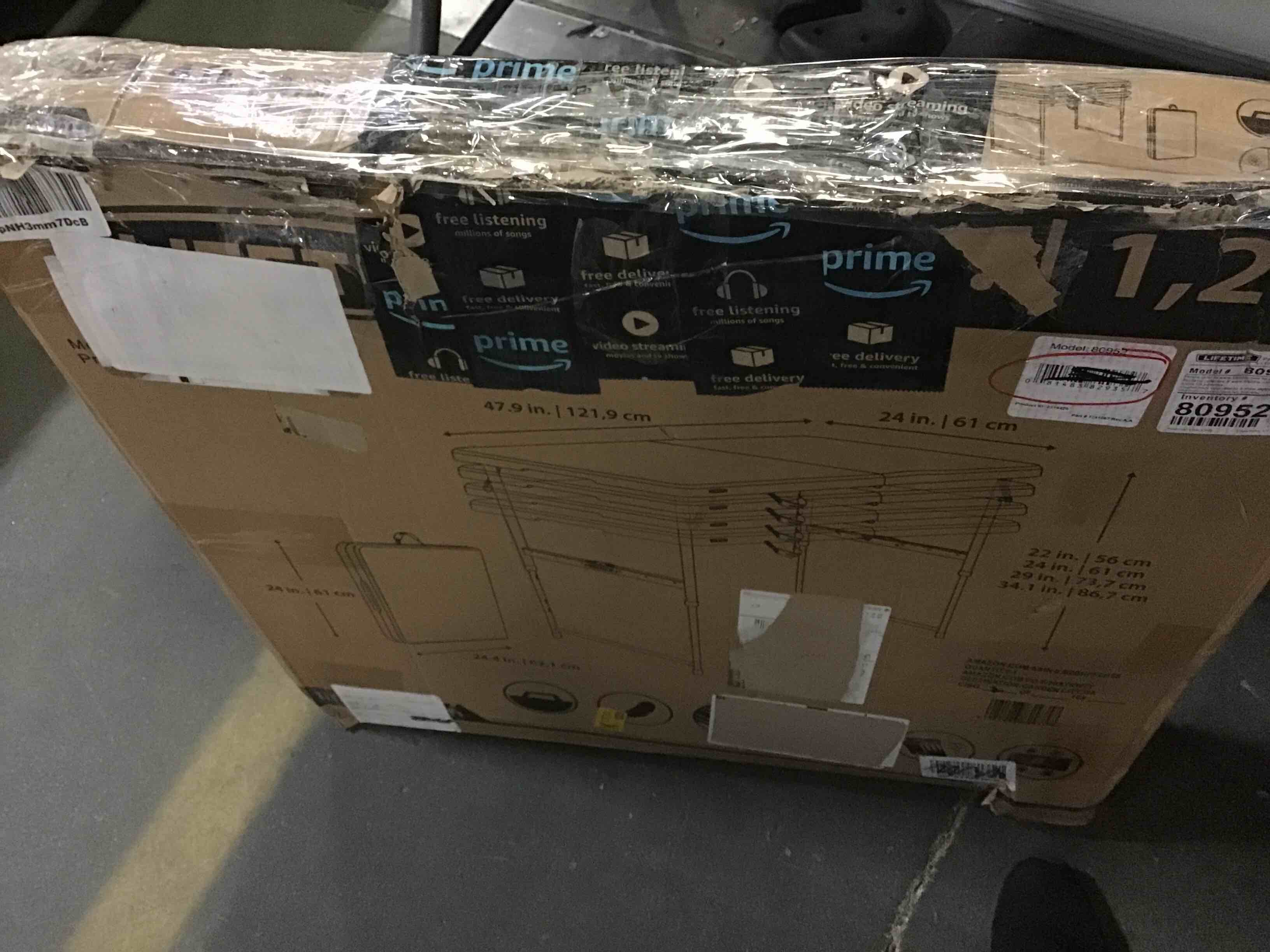 https://s3.amazonaws.com/lotting-images-prod/bidfta/RED5550383_1699991096415.jpeg