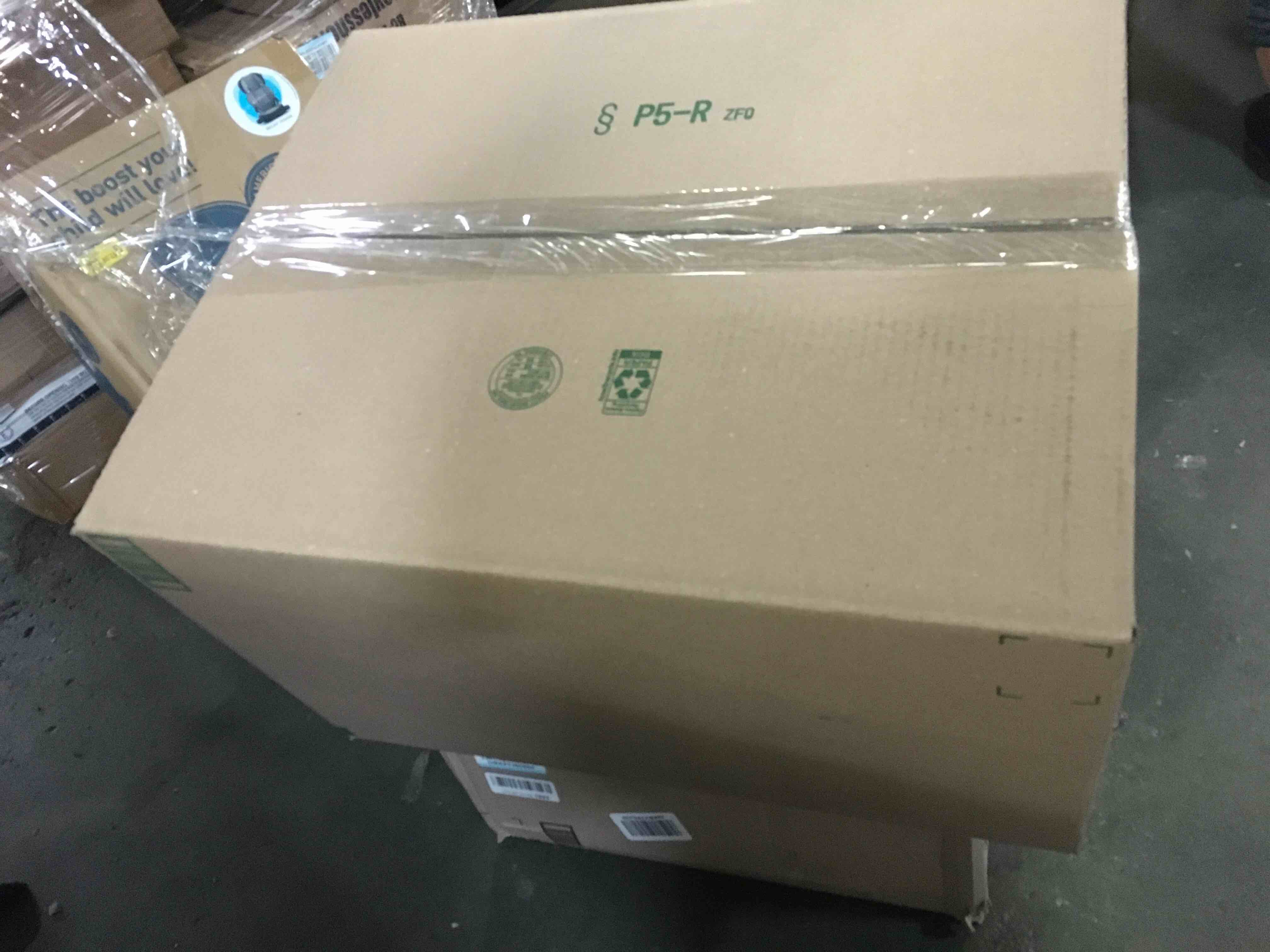 https://s3.amazonaws.com/lotting-images-prod/bidfta/RED5550432_1700141001391.jpeg