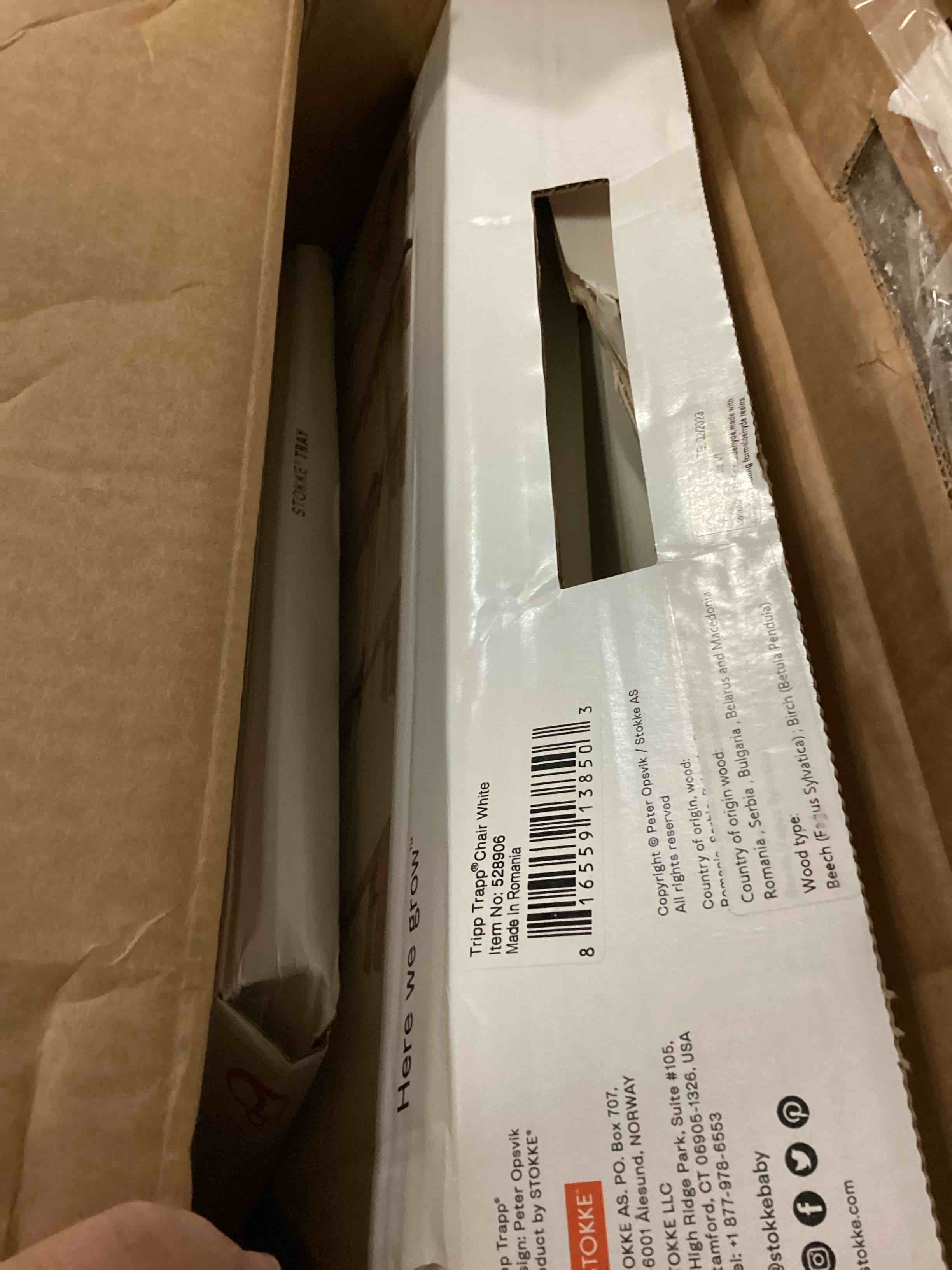 https://s3.amazonaws.com/lotting-images-prod/bidfta/RED5553163_1701118784362.jpeg