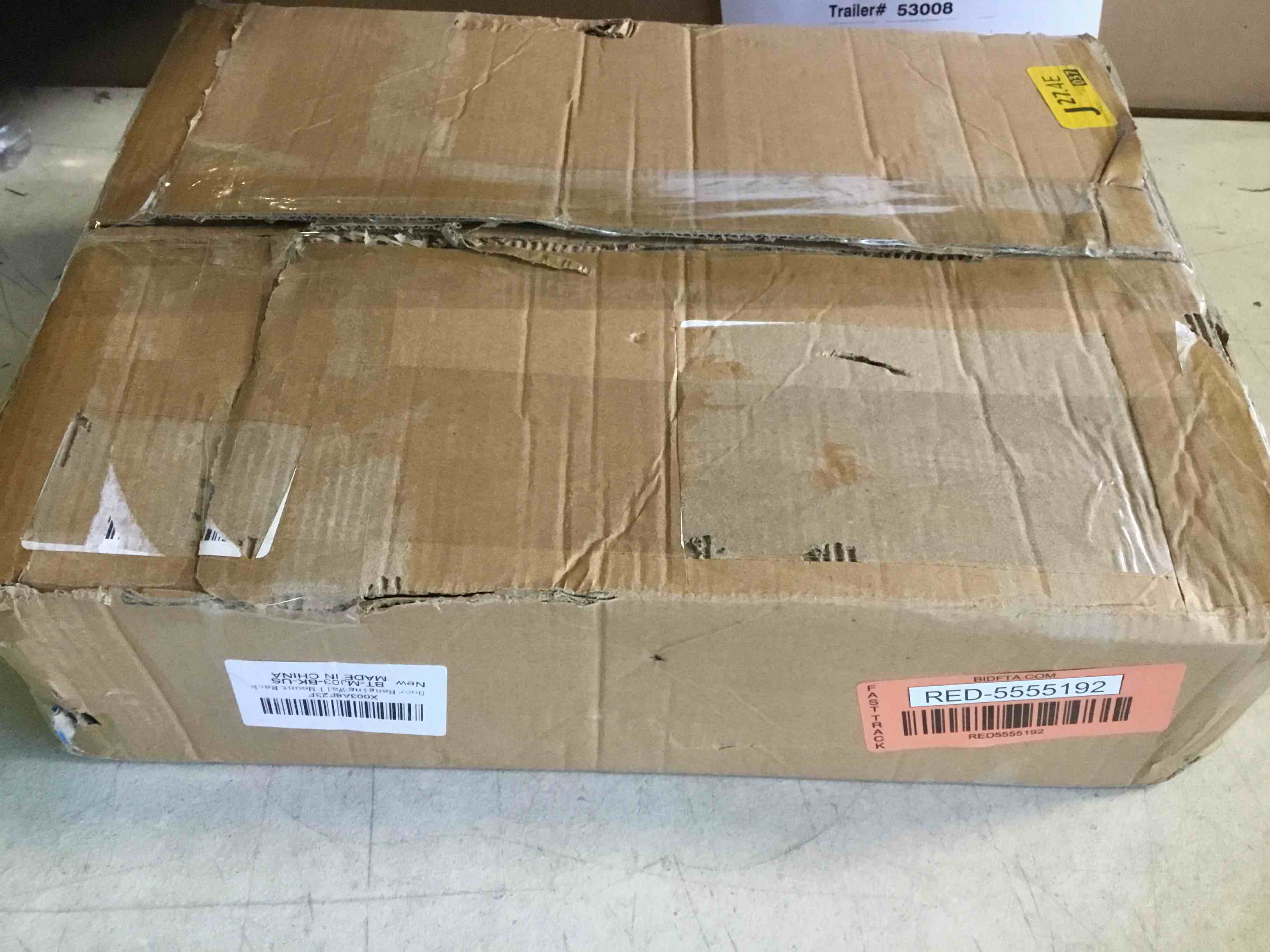 https://s3.amazonaws.com/lotting-images-prod/bidfta/RED5555192_1701286972746.jpeg