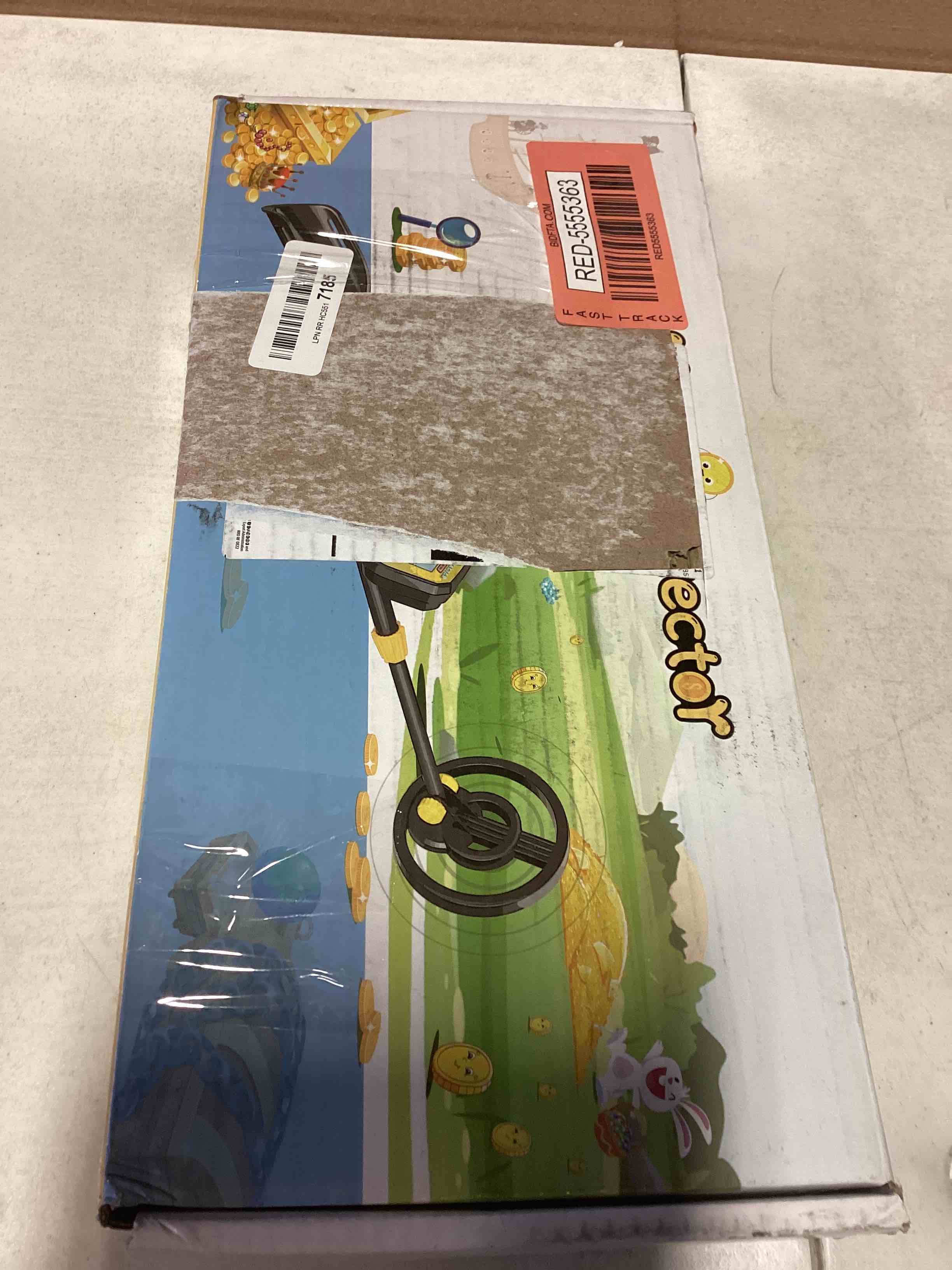 https://s3.amazonaws.com/lotting-images-prod/bidfta/RED5555363_1701695381626.jpeg