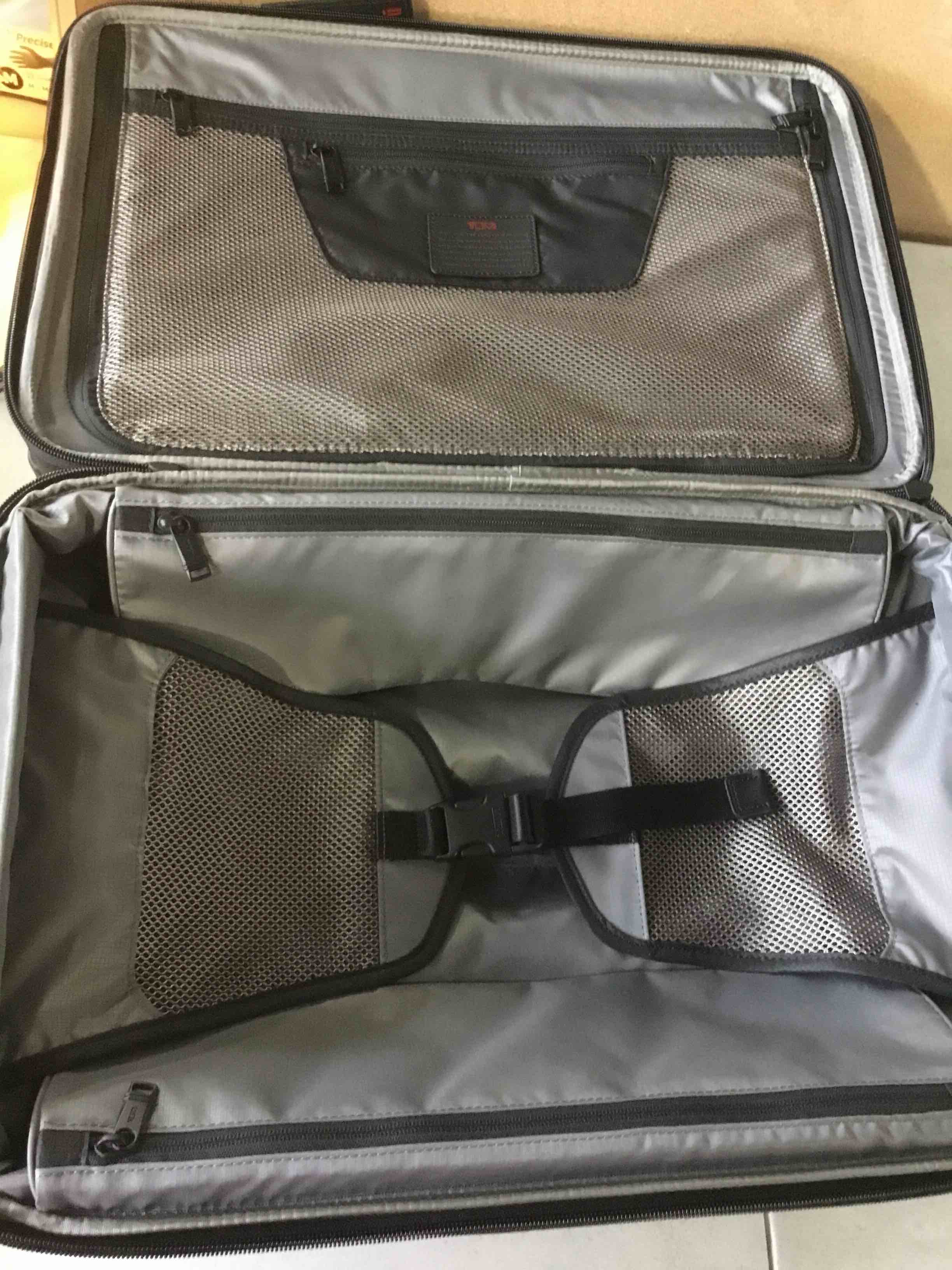 TUMI Alpha 3 Expandable International 4 Wheeled CarryOn Luggage 22