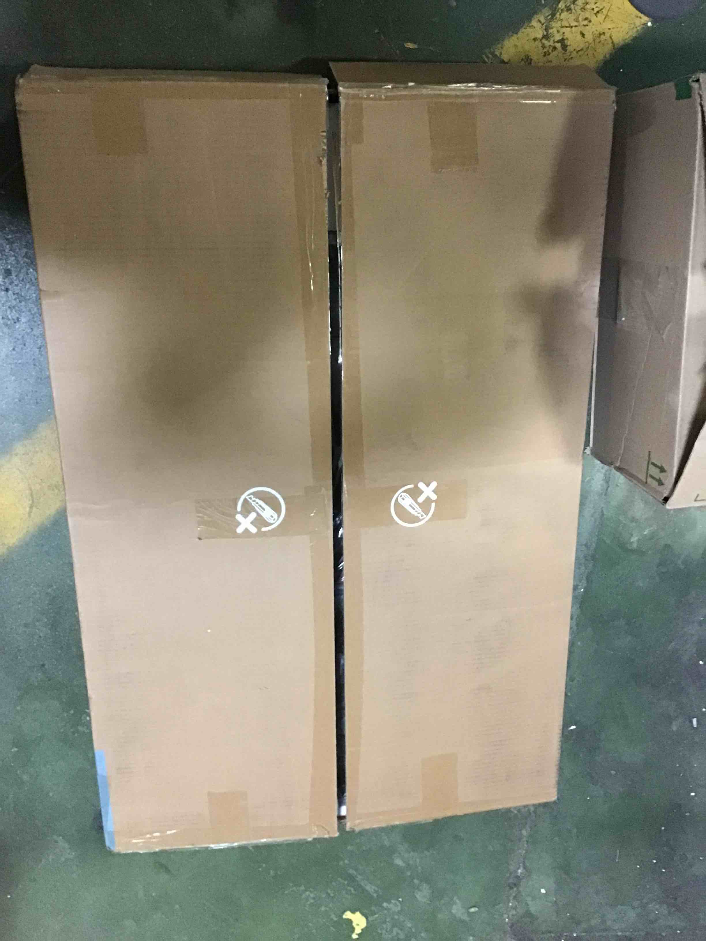 https://s3.amazonaws.com/lotting-images-prod/bidfta/RED5556576_1701099039816.jpeg